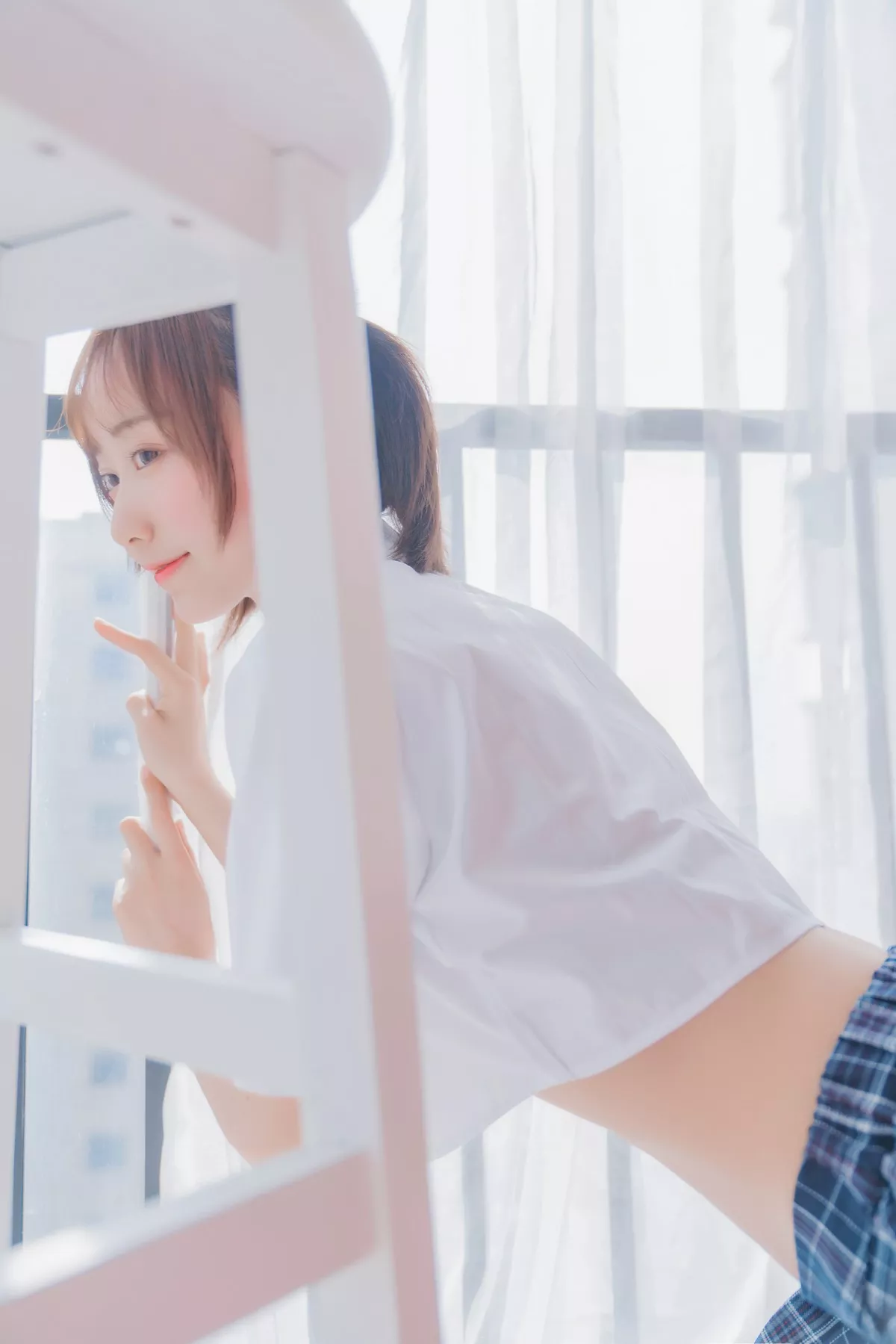 萌系小姐姐木绵绵OwO怀中猫主题私房猫女郎装扮性感短裙秀翘臀撩人诱惑写真68P