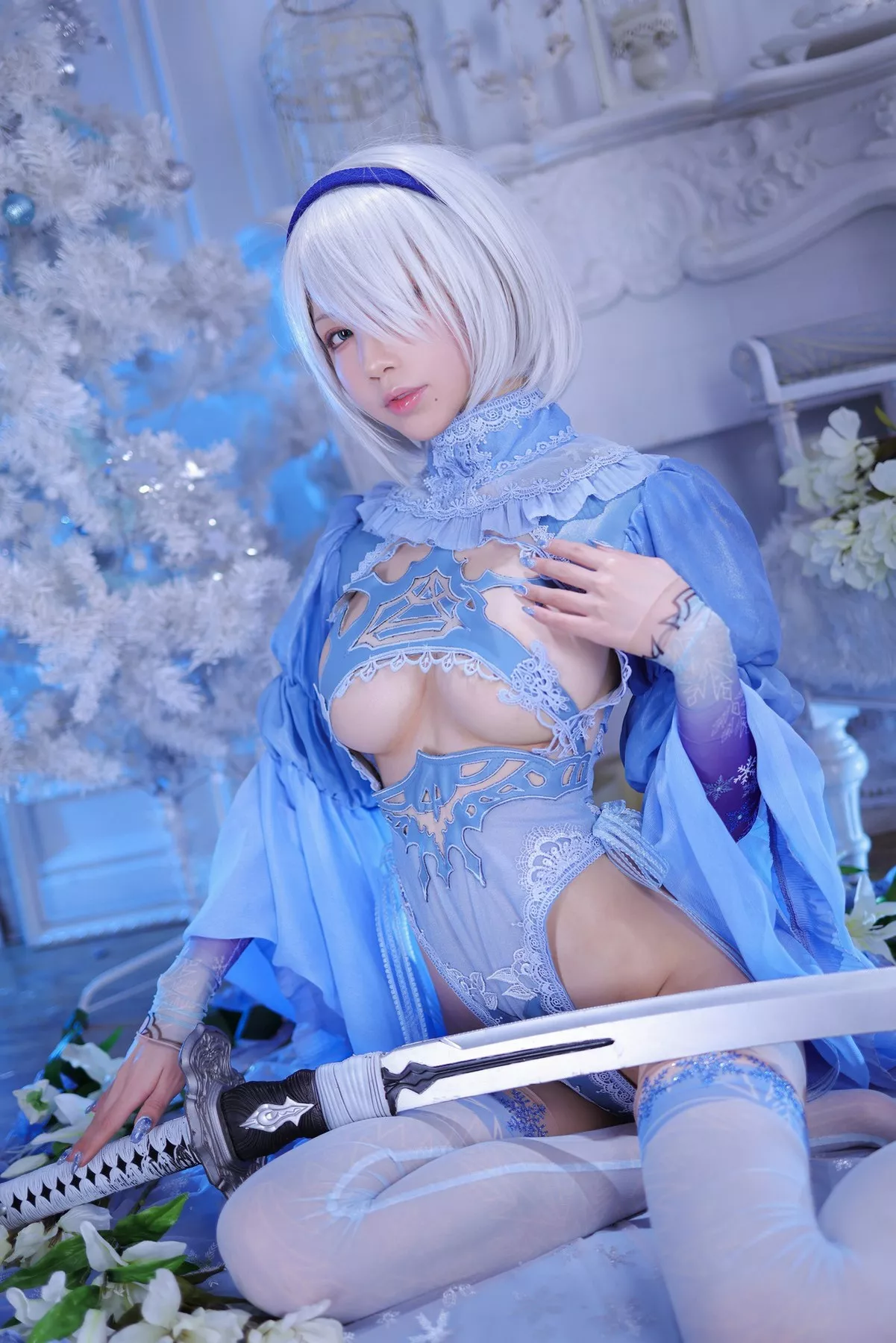 动漫博主水淼Aqua冰雪2B-2主题私房性感情趣内衣秀完美身材油亮肌肤诱惑写真110P