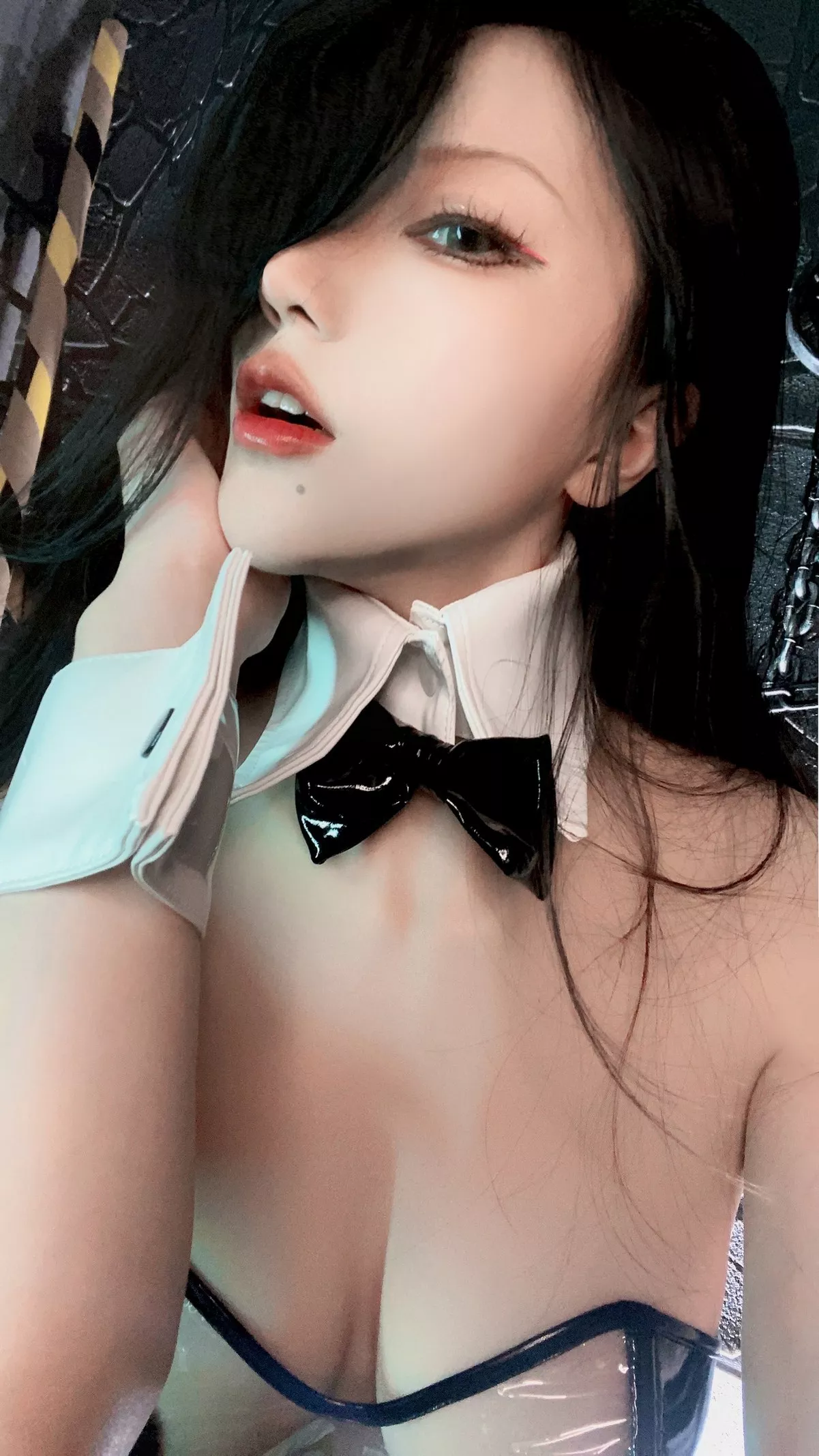 网络美女起司块透明兔女郎主题私房透明皮质连体衣秀惹火身材极致诱惑写真33P