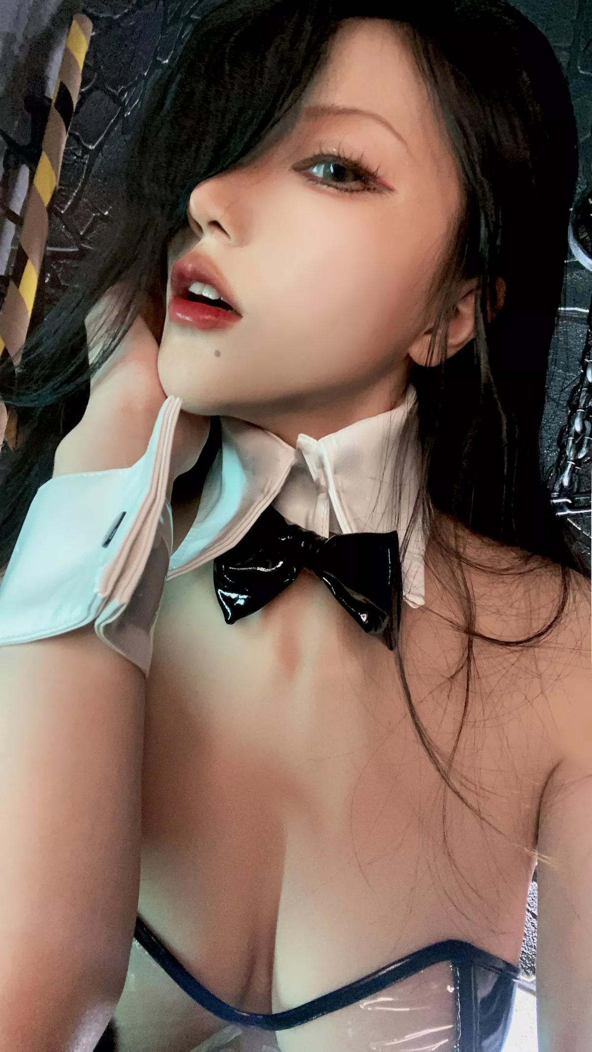 网络美女起司块透明兔女郎主题私房透明皮质连体衣秀惹火身材极致诱惑写真33P