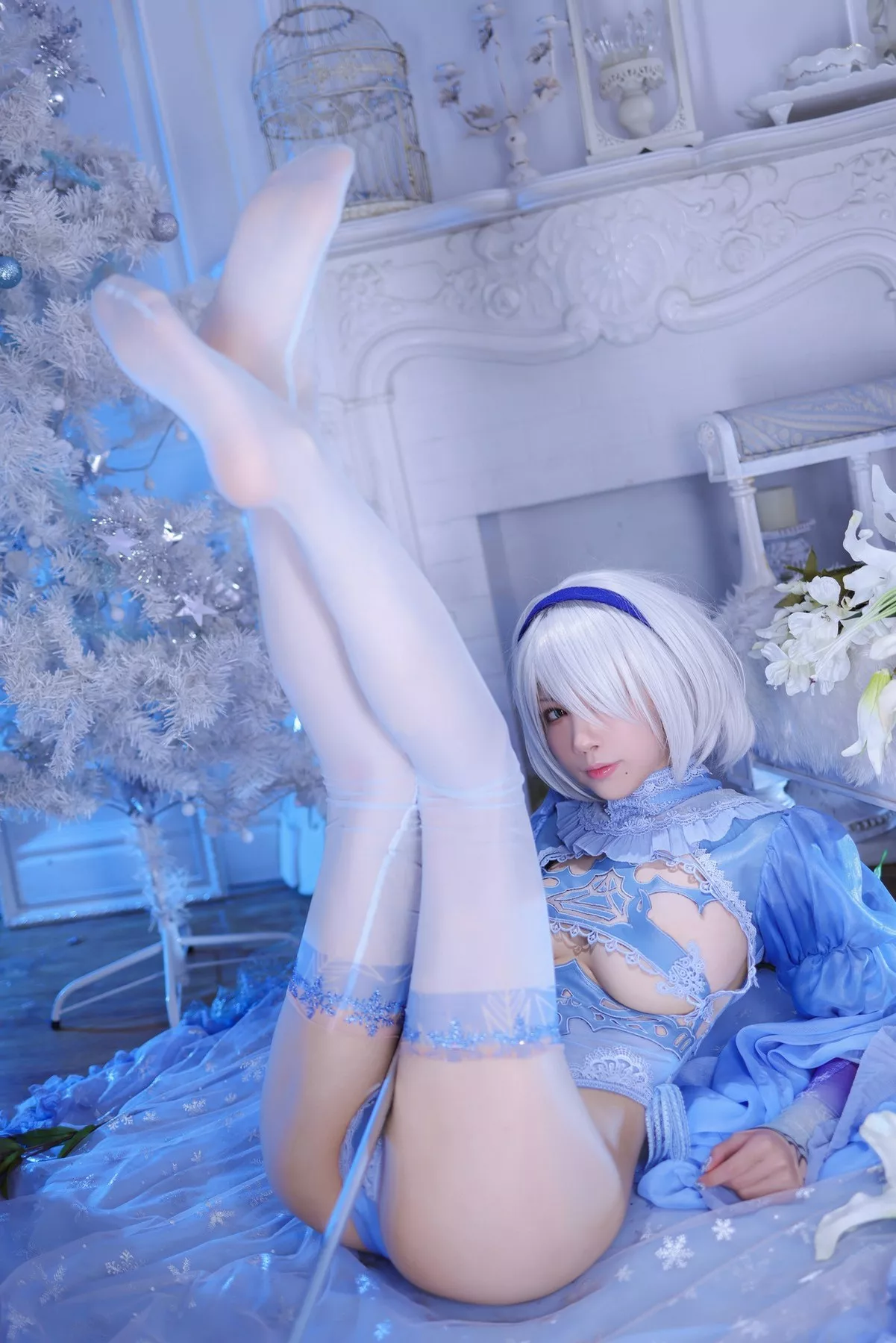 动漫博主水淼Aqua冰雪2B-2主题私房性感情趣内衣秀完美身材油亮肌肤诱惑写真110P