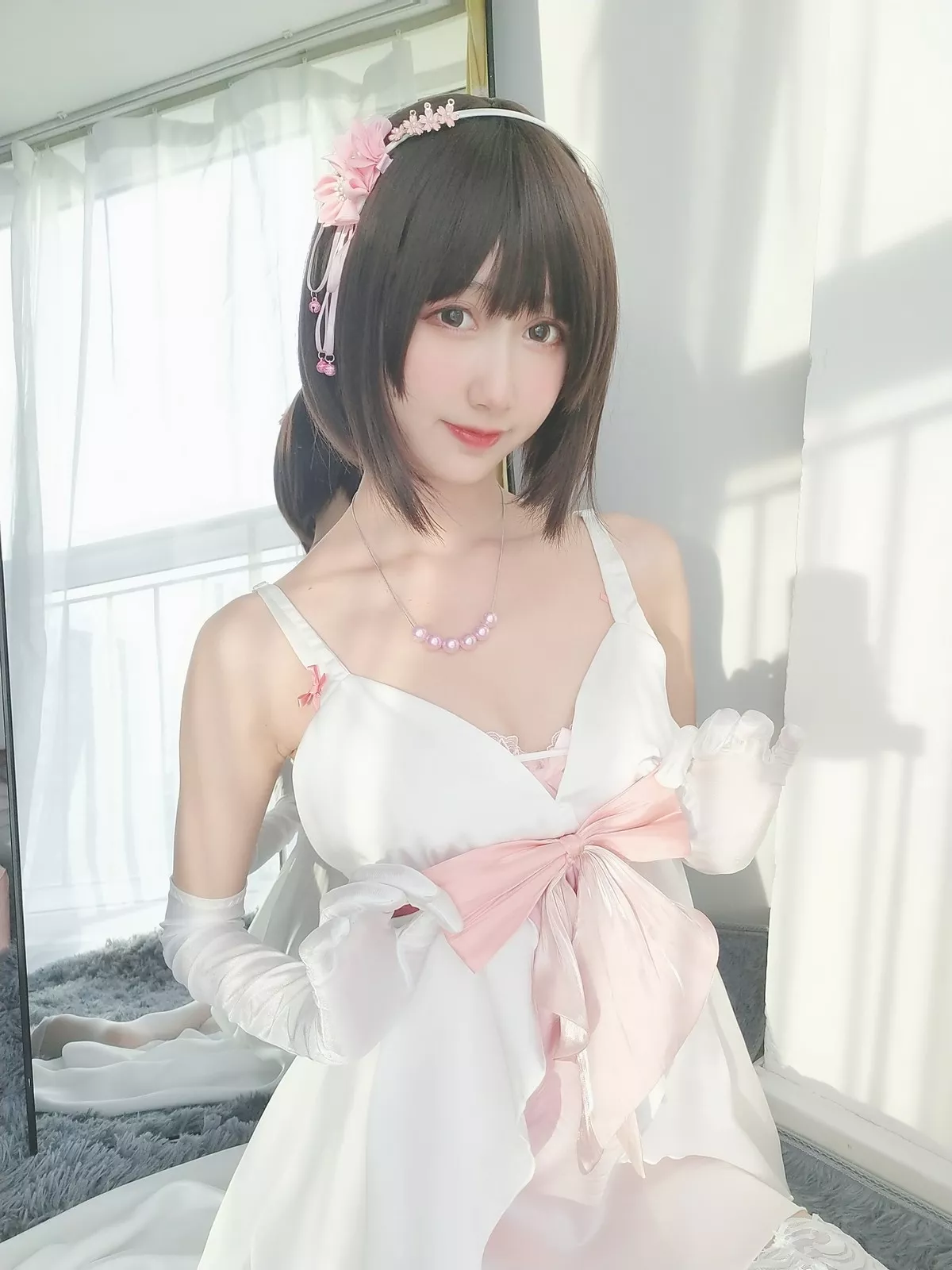 萌系小姐姐木绵绵OwO加藤惠cos礼服主题私房性感礼服配白色蕾丝袜诱惑写真39P