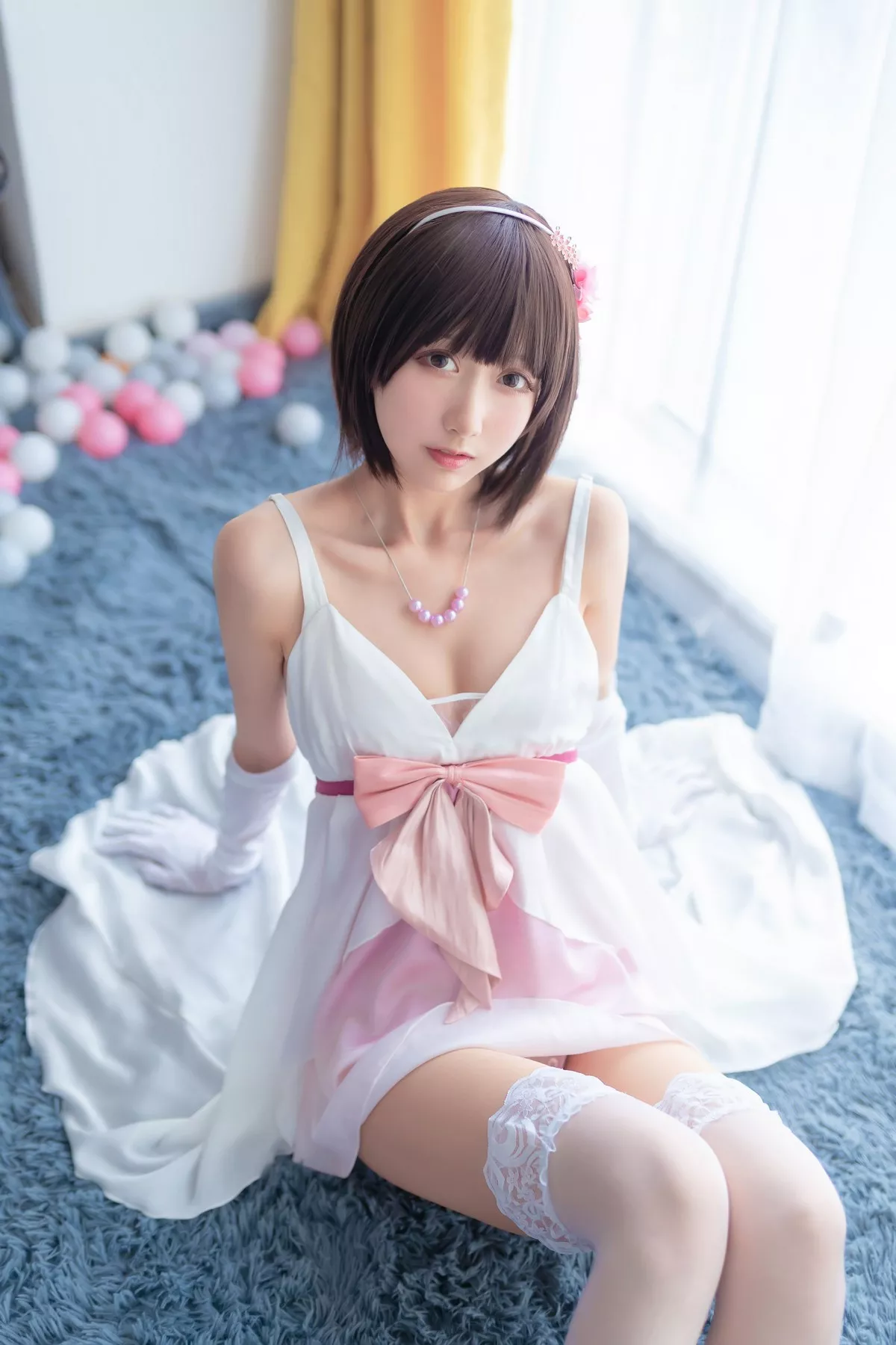 萌系小姐姐木绵绵OwO加藤惠cos礼服主题私房性感礼服配白色蕾丝袜诱惑写真39P