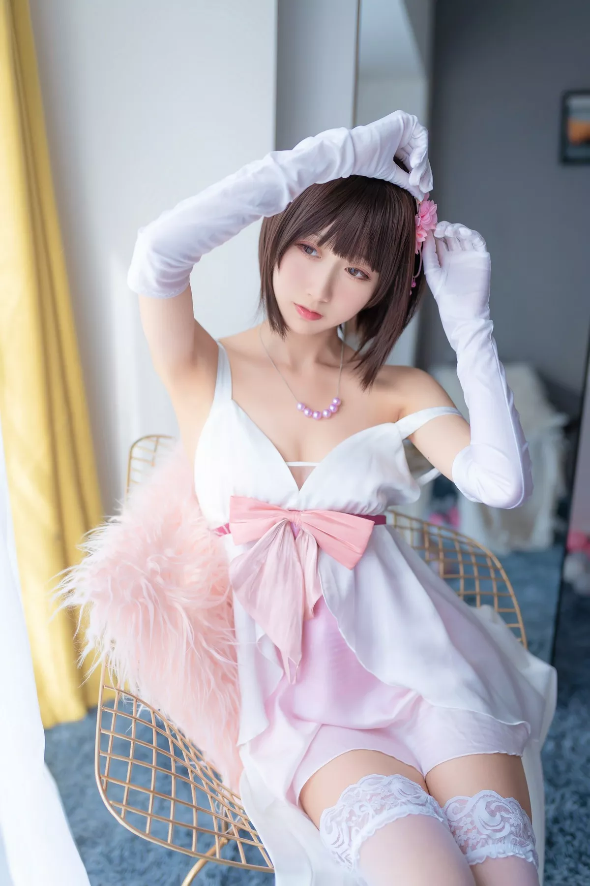 萌系小姐姐木绵绵OwO加藤惠cos礼服主题私房性感礼服配白色蕾丝袜诱惑写真39P