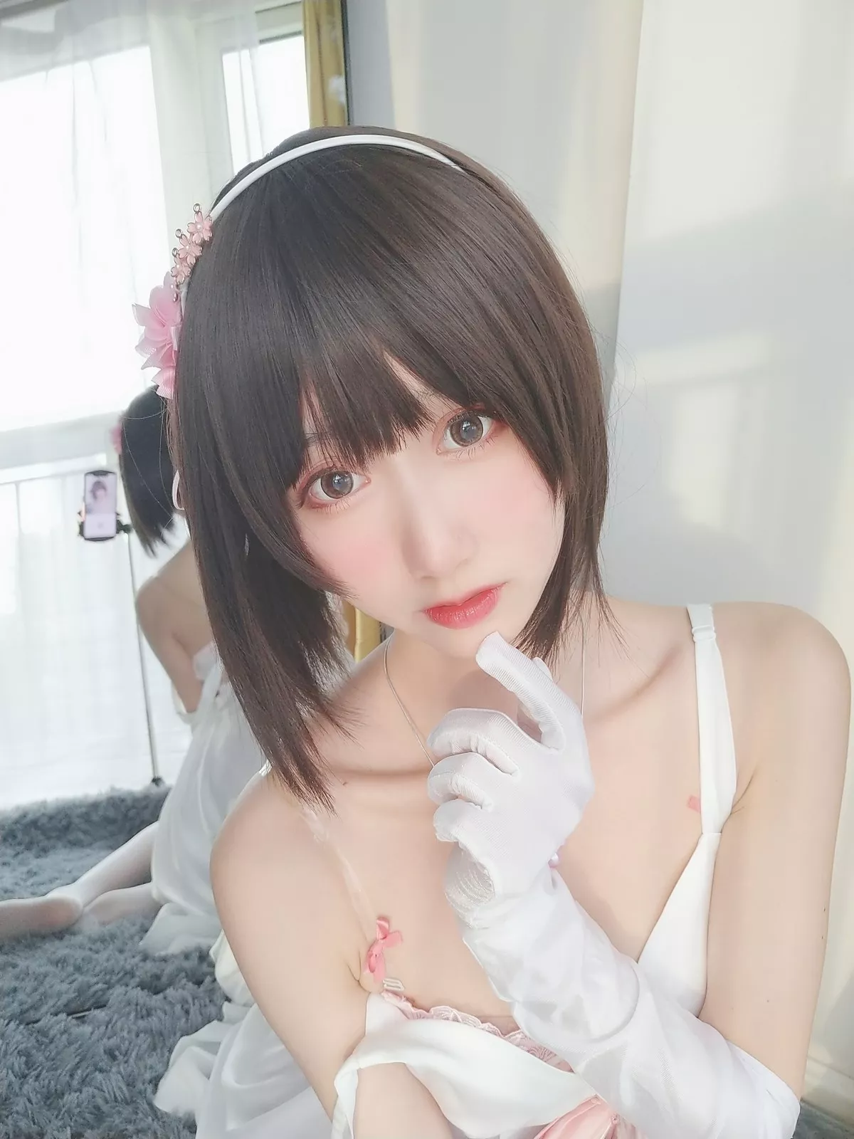 萌系小姐姐木绵绵OwO加藤惠cos礼服主题私房性感礼服配白色蕾丝袜诱惑写真39P
