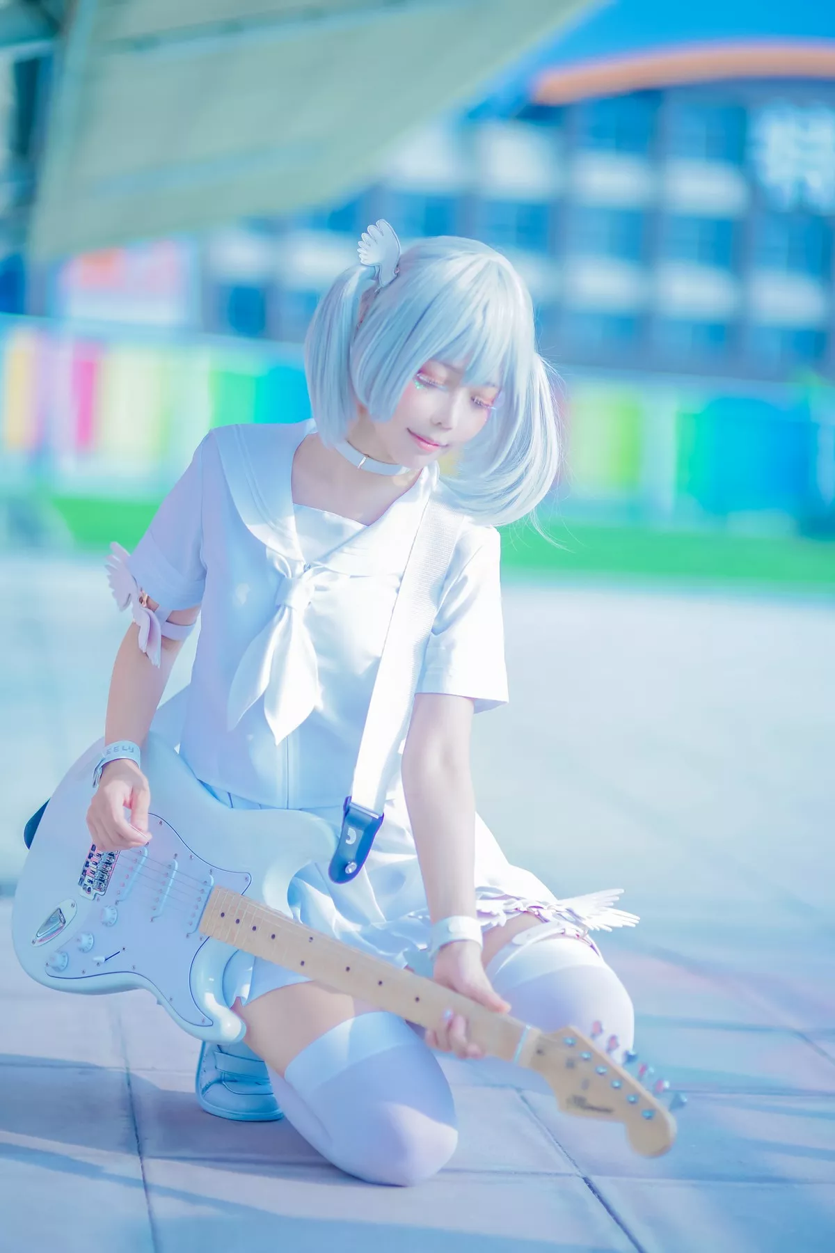 Coser妹子Ely_eee双马尾辫主题户外白色JK制服+室内性感女仆装完美诱惑写真141P