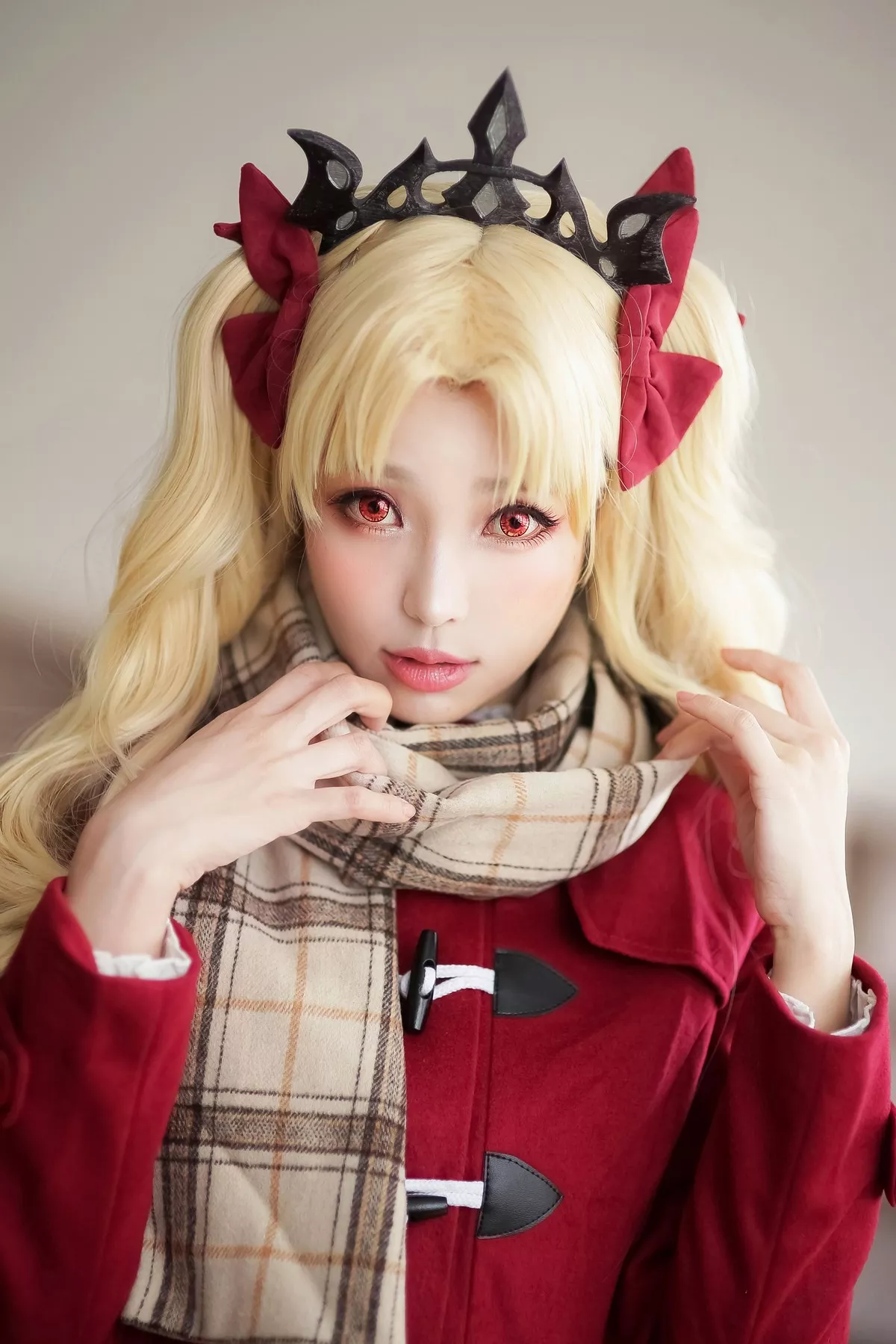 Coser妹子Ely_eee远坂凛JK主题灰色格子裙下超薄黑丝裤袜秀美腿性感迷人写真57P