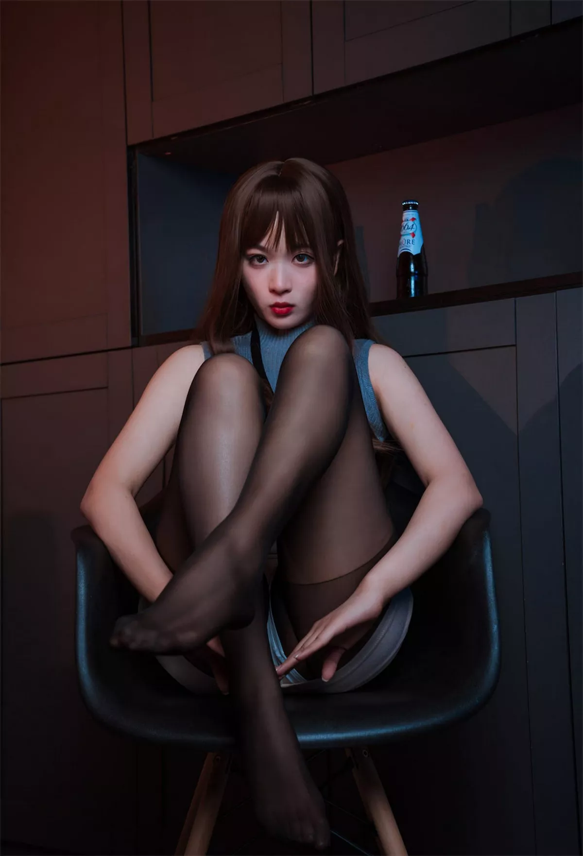 网络美女轩萧学姐微醺喝醉了ol主题私房白色短裙下超薄黑丝秀翘臀美腿诱惑写真57P