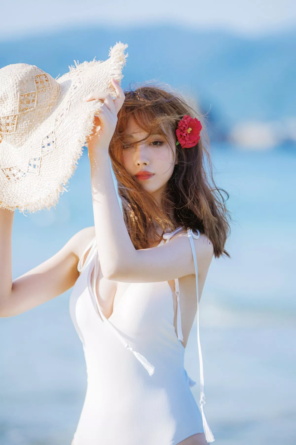次元少女念雪ww日暮温柔主题户外海边性感白色连体比基尼秀完美身材诱惑写真39P