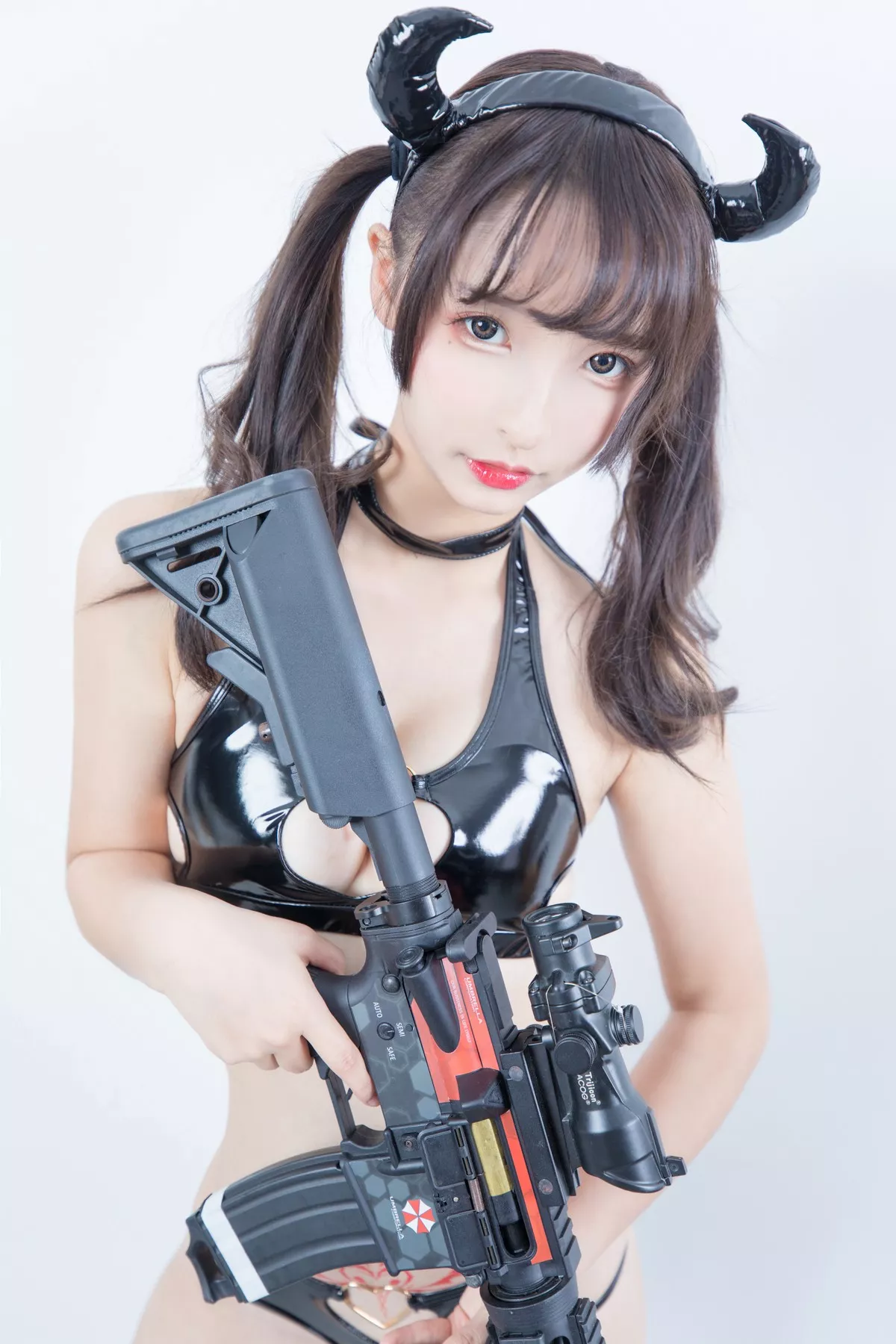 萝莉美女神楽坂真冬美女武士主题性感黑色皮质服饰秀完美身材迷人诱惑写真150P
