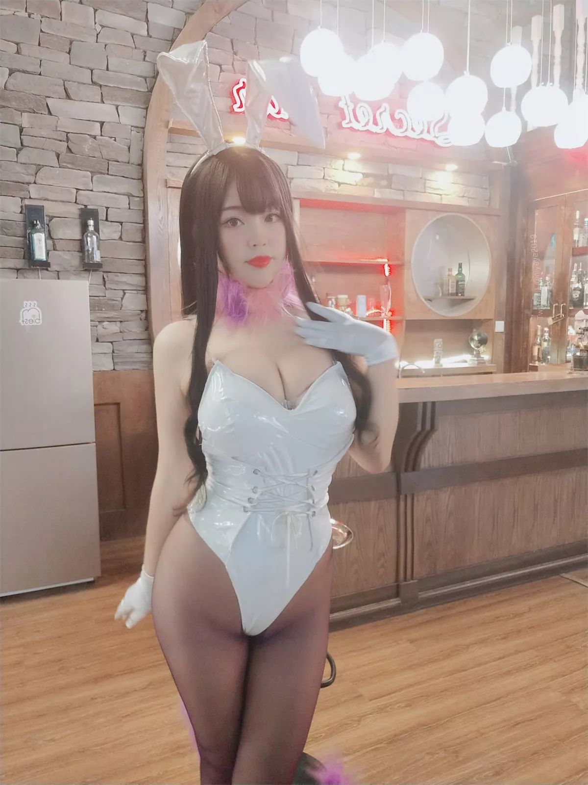 萌系小姐姐白烨恶魔姐姐兔女郎主题白色高叉连体衣配超薄黑丝秀美腿诱惑写真72P