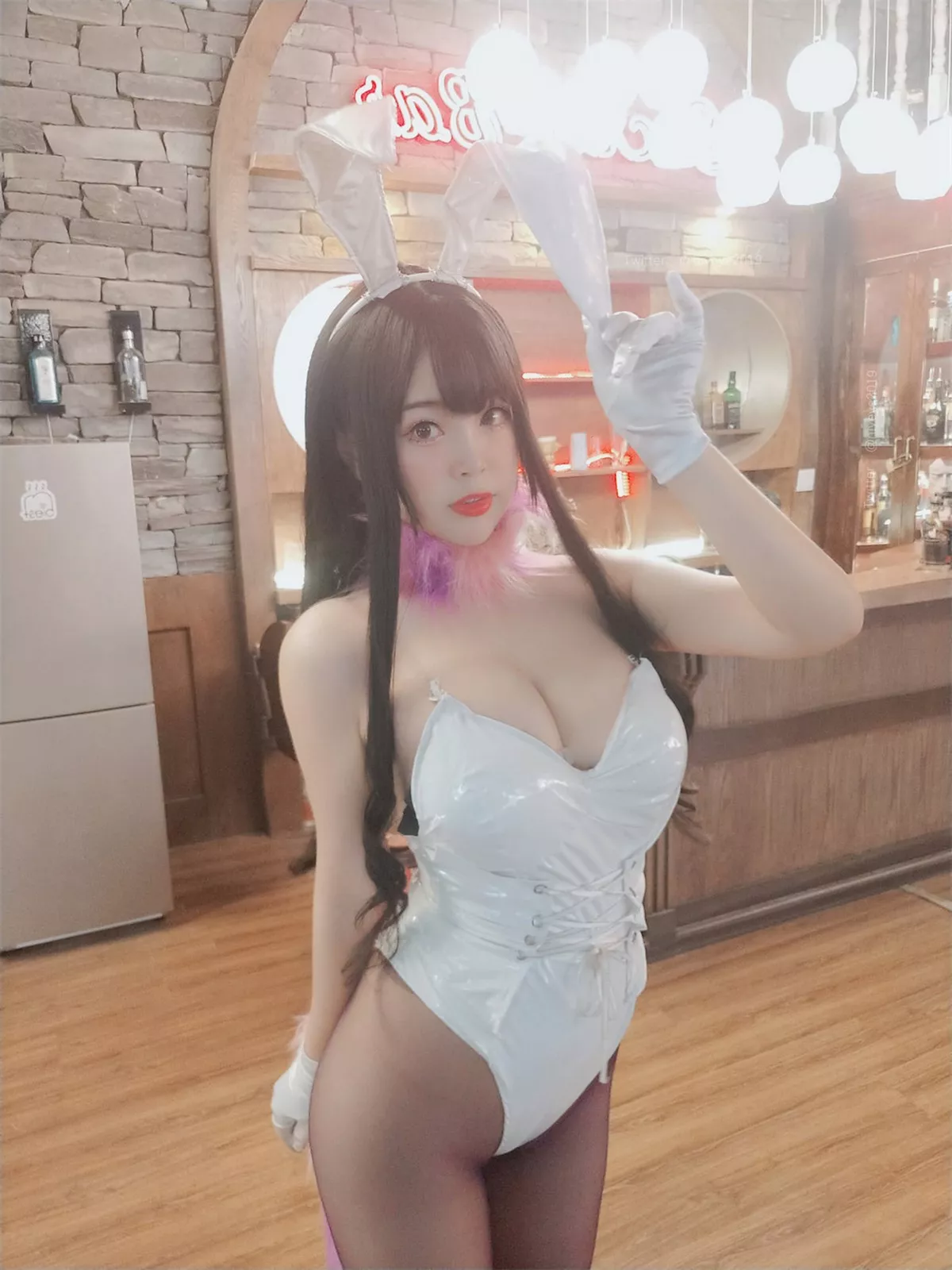 萌系小姐姐白烨恶魔姐姐兔女郎主题白色高叉连体衣配超薄黑丝秀美腿诱惑写真72P