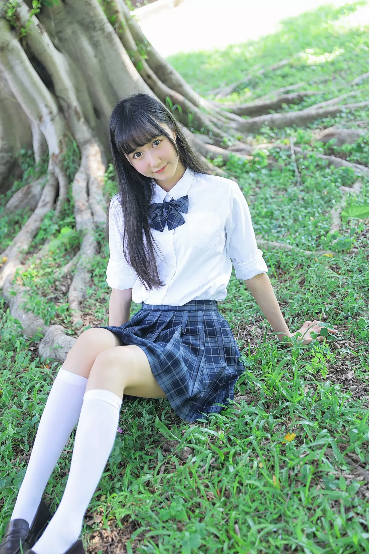 萌系小姐姐木绵绵OwO上体育课啦主题户外性感学妹JK+体育课运动服迷人写真59P