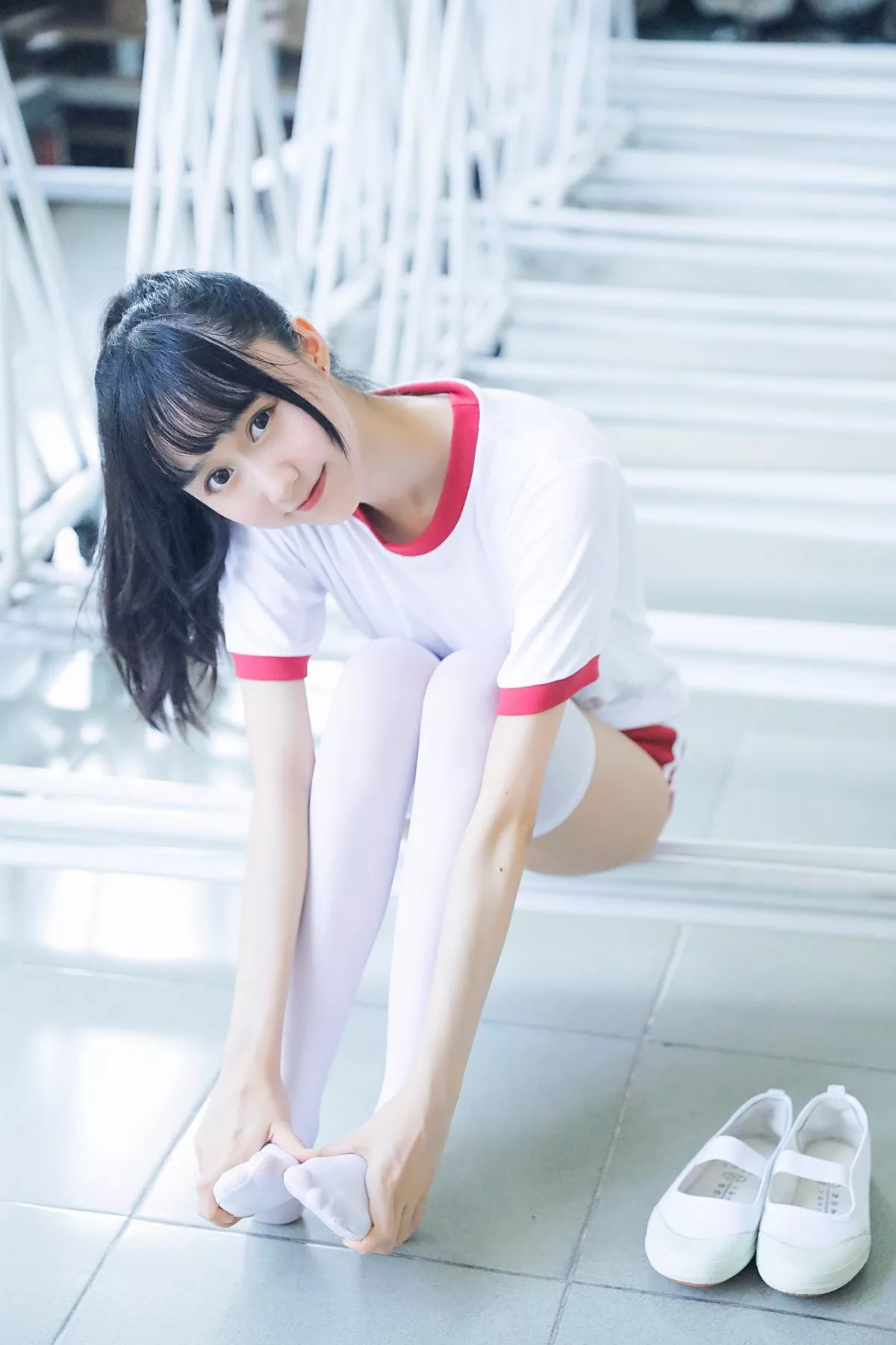 萌系小姐姐木绵绵OwO上体育课啦主题户外性感学妹JK+体育课运动服迷人写真59P