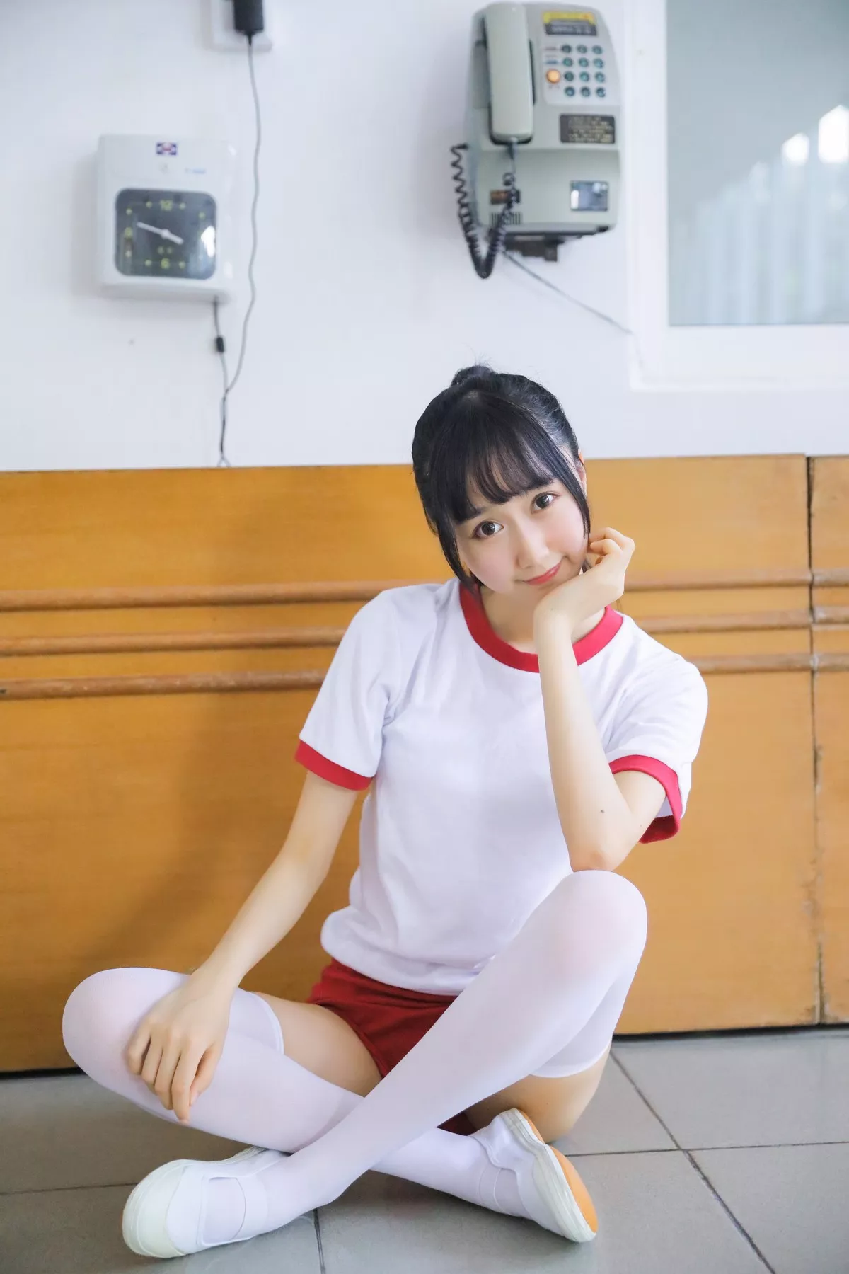 萌系小姐姐木绵绵OwO上体育课啦主题户外性感学妹JK+体育课运动服迷人写真59P