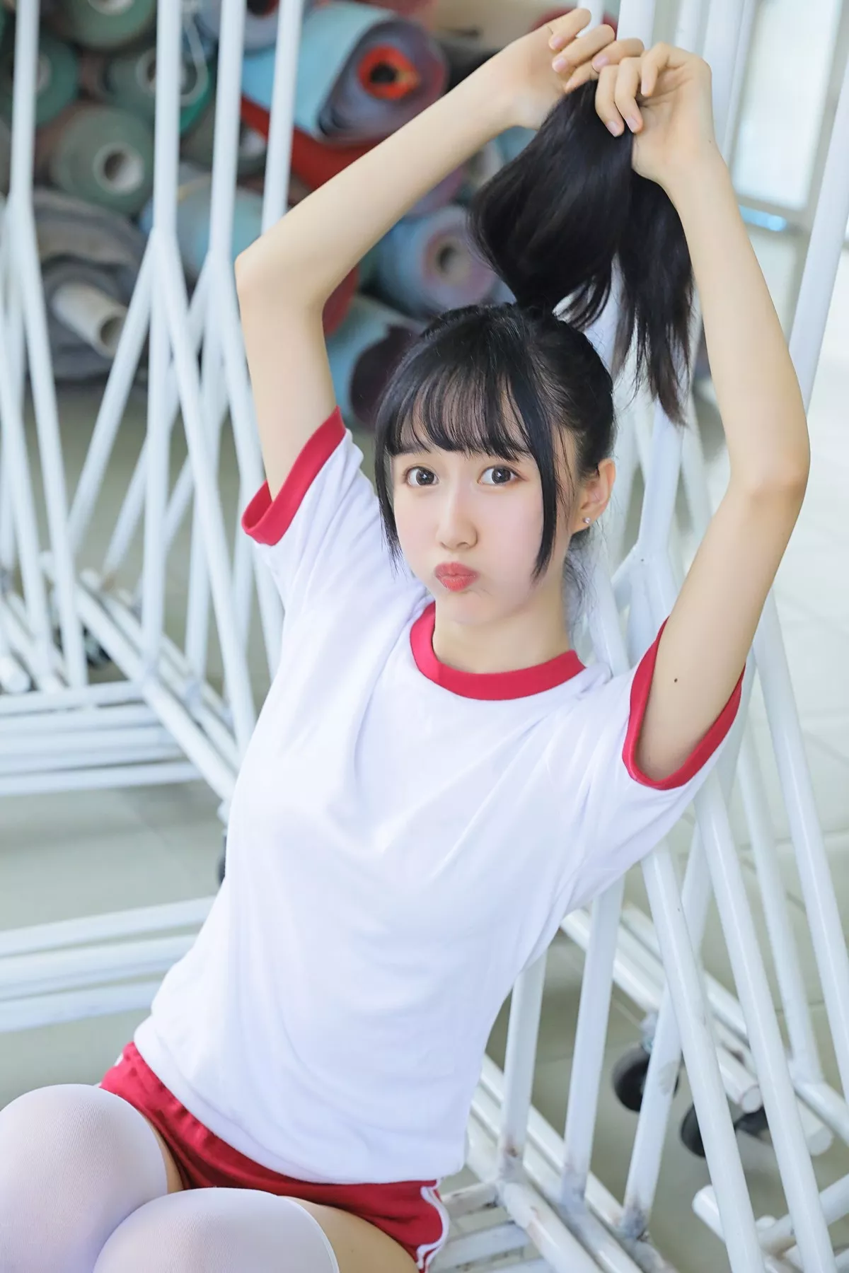 萌系小姐姐木绵绵OwO上体育课啦主题户外性感学妹JK+体育课运动服迷人写真59P