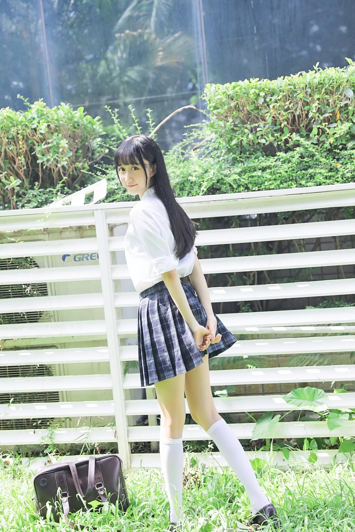 萌系小姐姐木绵绵OwO上体育课啦主题户外性感学妹JK+体育课运动服迷人写真59P