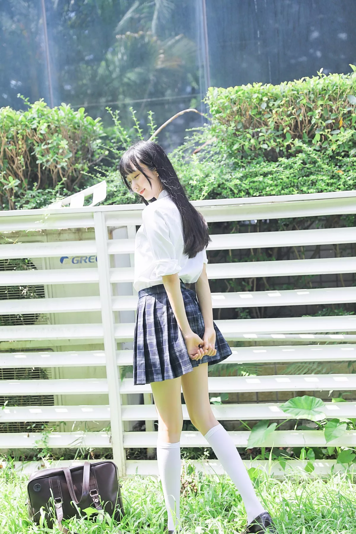 萌系小姐姐木绵绵OwO上体育课啦主题户外性感学妹JK+体育课运动服迷人写真59P