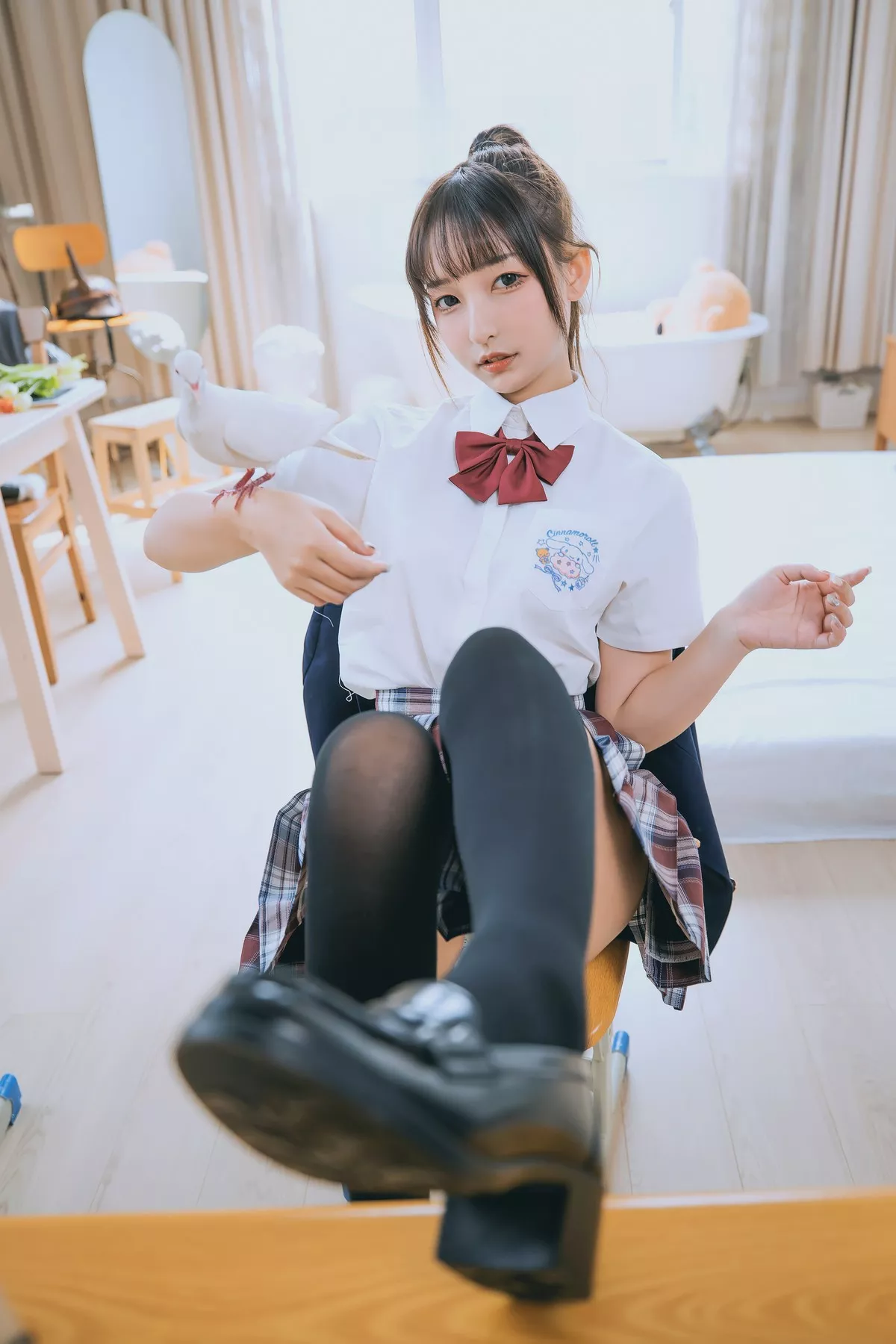 萝莉美女神楽板真冬百合教室主题教室里师生情主题性感白T配黑丝袜诱惑写真150P