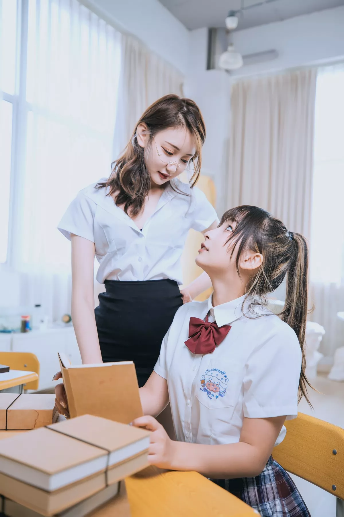 萝莉美女神楽板真冬百合教室主题教室里师生情主题性感白T配黑丝袜诱惑写真150P