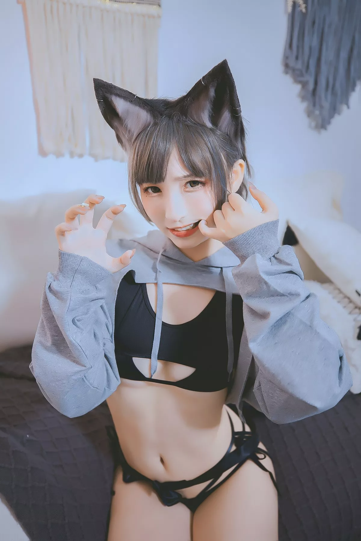 萝莉美女神楽板真冬狼妹&兔娘主题私房性感服饰系列秀完美身材迷人诱惑写真150P