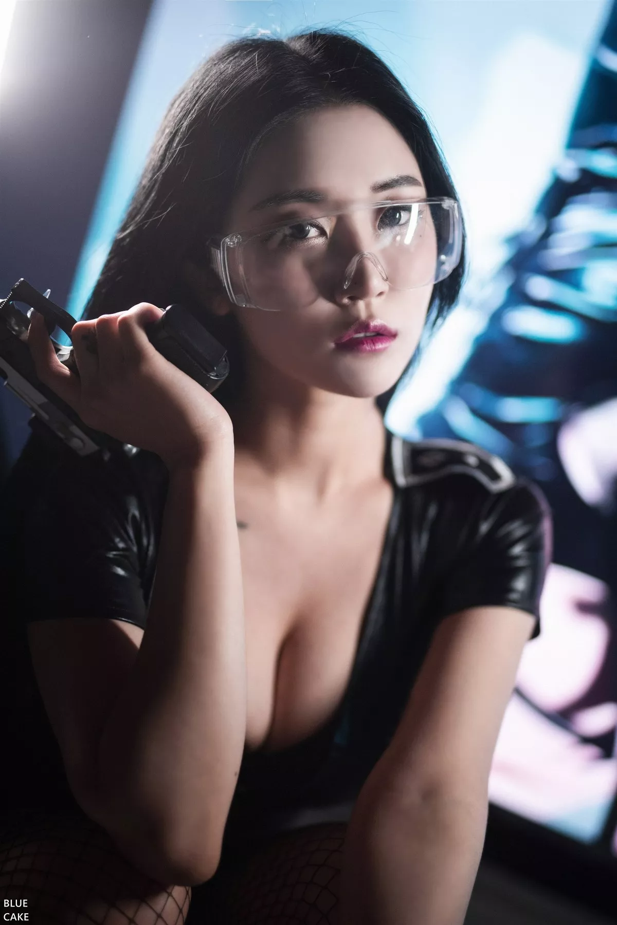 [Bluecake]Bomi-Siren主题私房性感JK制服+黑色皮质短裙套装秀完美身材诱惑写真71P