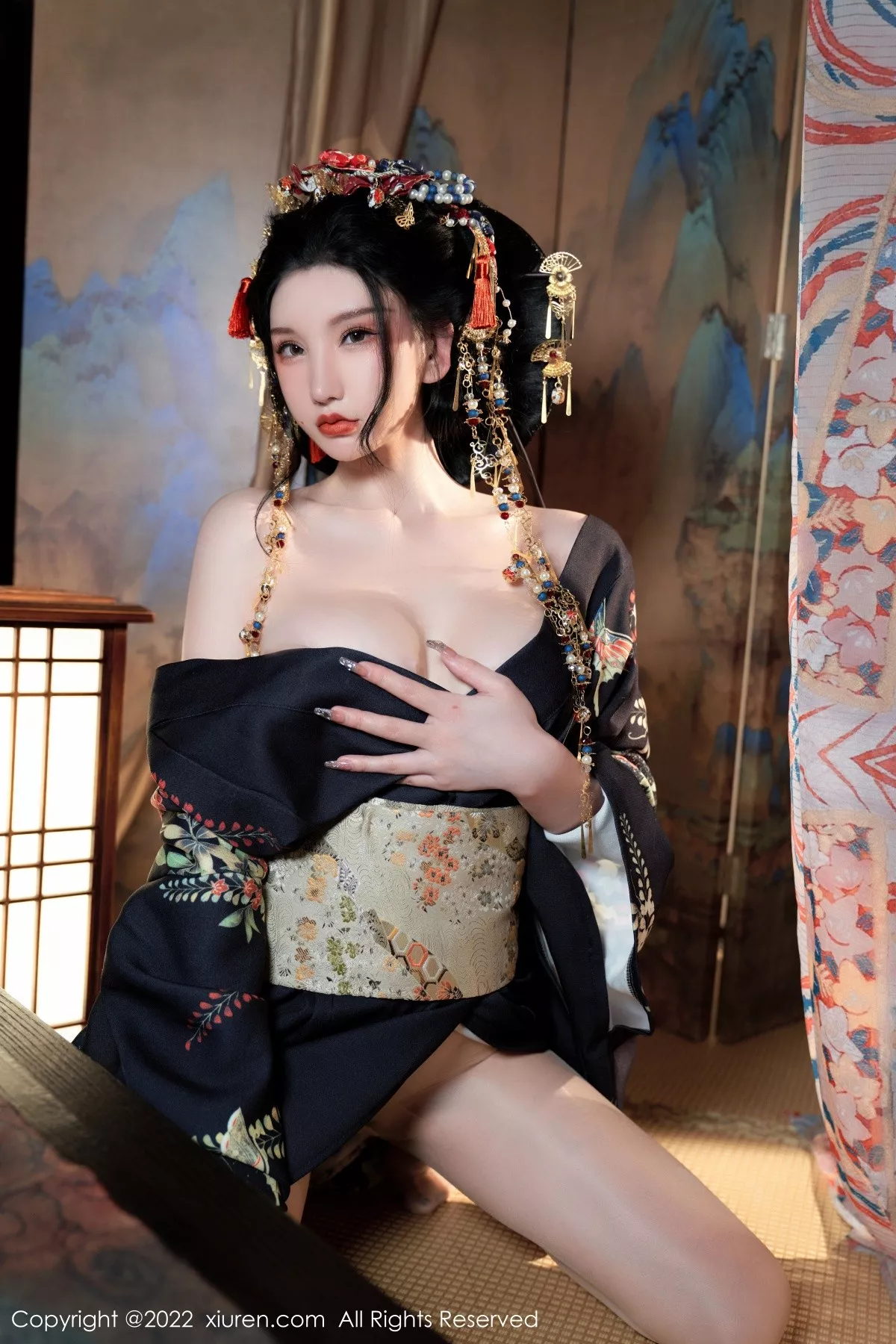 XiuRen第5537期_女神周于希Sally宽衣解带主题日系风脱和服露翘臀美腿诱惑写真80P