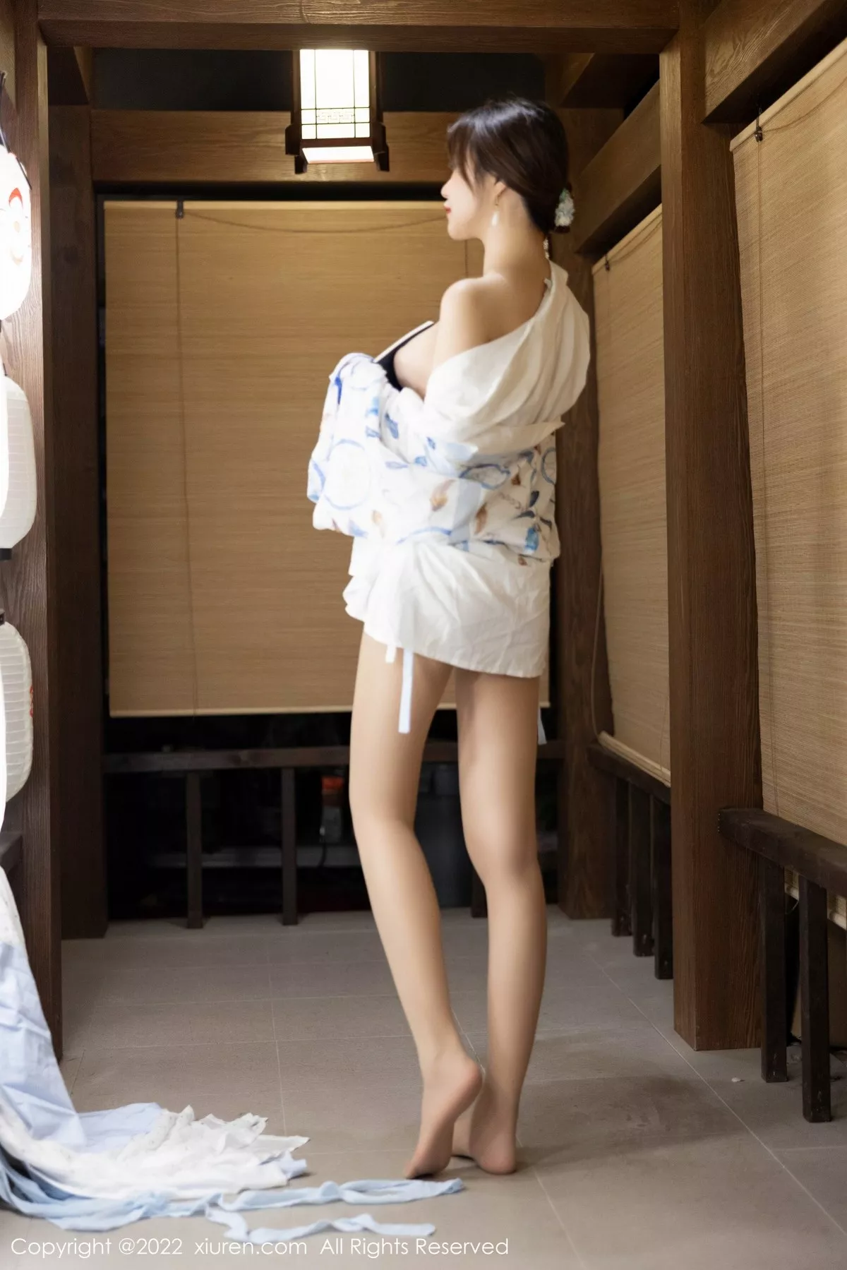 XiuRen第5569期_女神绮里嘉ula私房日式风性感和服配超薄无内肉丝极致诱惑写真75P