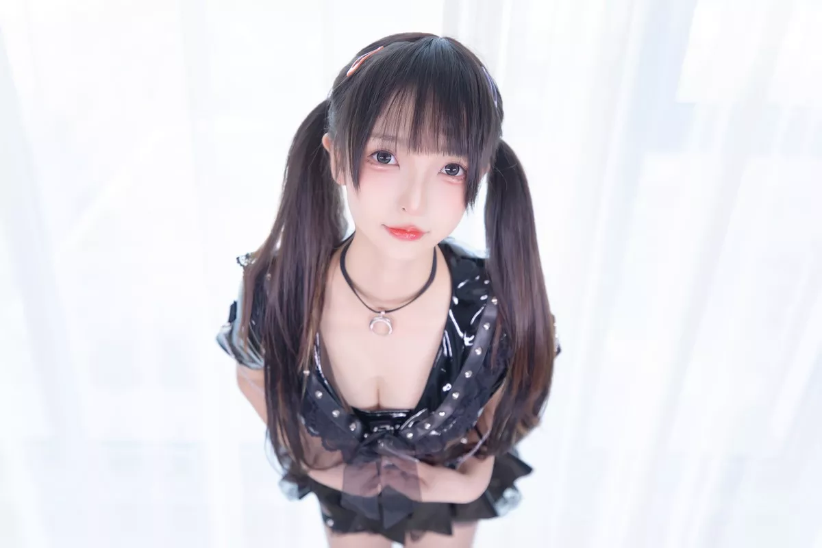 萝莉美女神楽坂真冬魔女的课后辅导主题私房性感黑色皮质套装配超薄黑丝诱惑写真75P