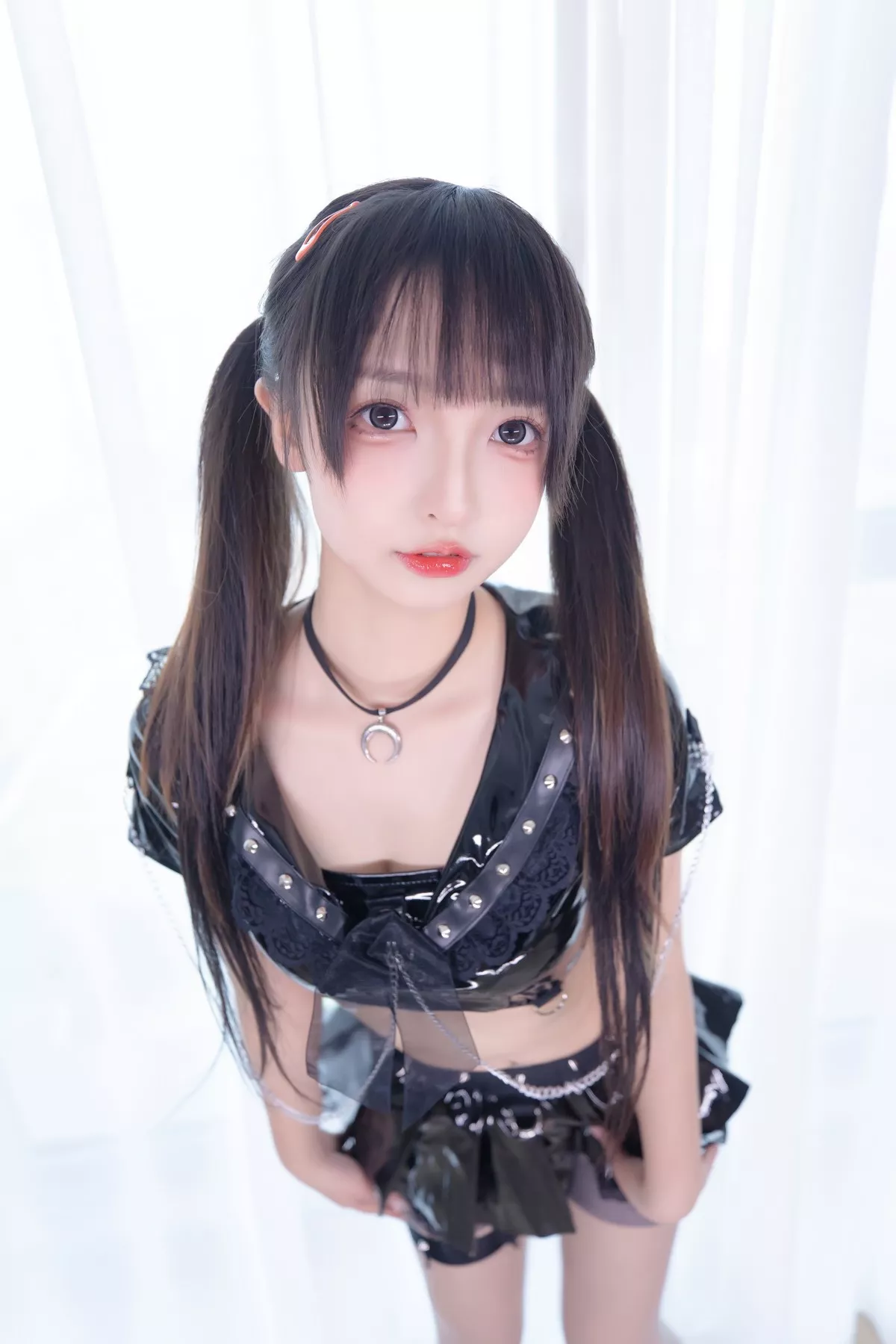 萝莉美女神楽坂真冬魔女的课后辅导主题私房性感黑色皮质套装配超薄黑丝诱惑写真75P