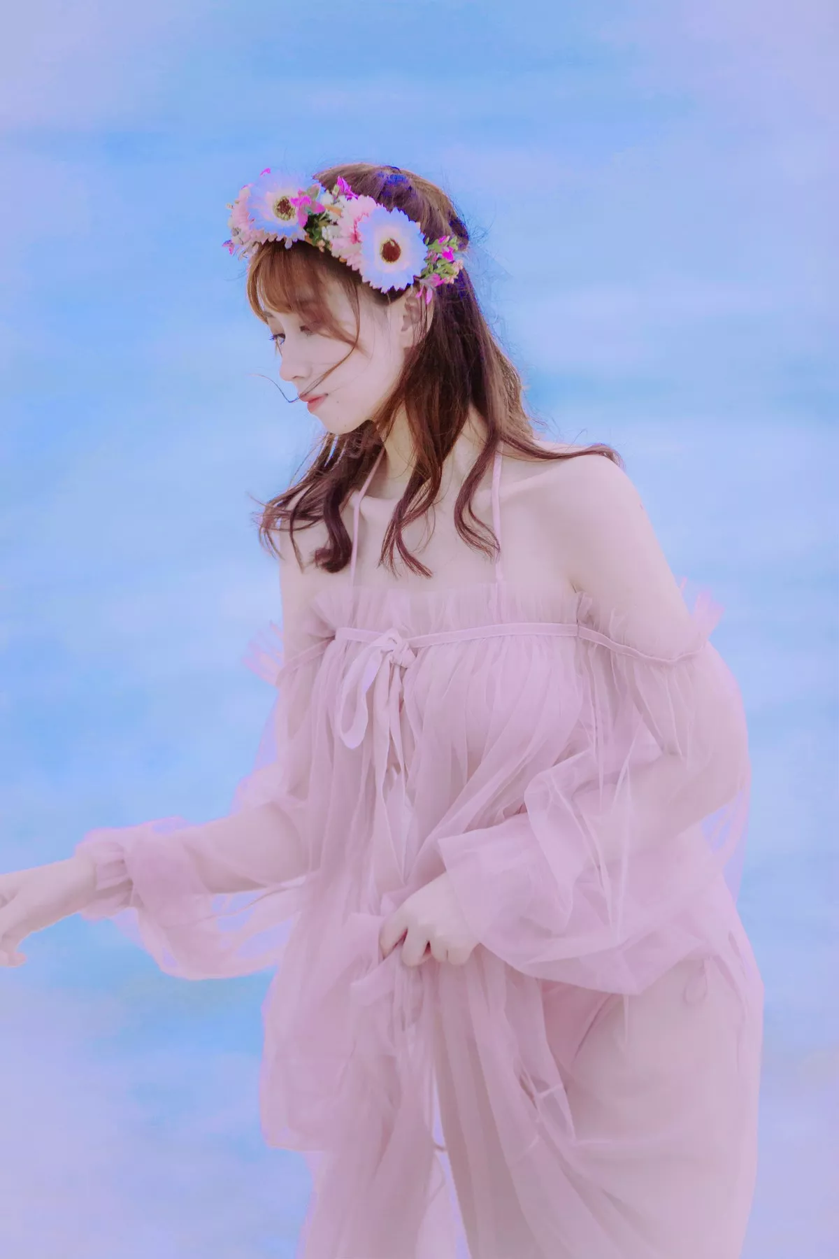 次元少女念雪ww白桃汽水主题户外沙滩性感粉色比基尼秀完美身材迷人诱惑写真42P