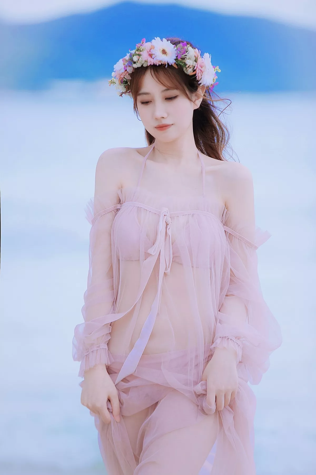 次元少女念雪ww白桃汽水主题户外沙滩性感粉色比基尼秀完美身材迷人诱惑写真42P