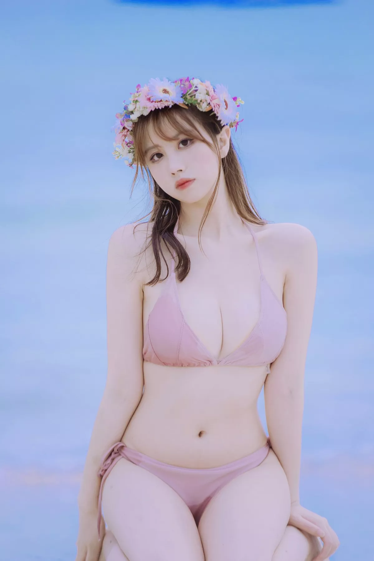 次元少女念雪ww白桃汽水主题户外沙滩性感粉色比基尼秀完美身材迷人诱惑写真42P