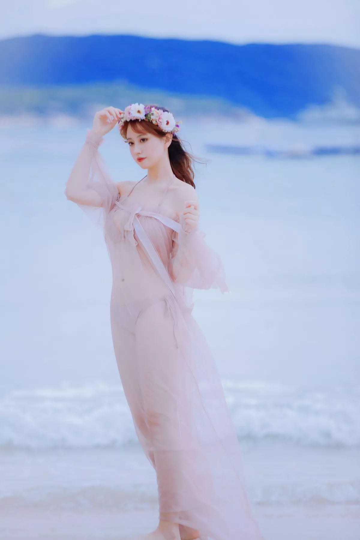 次元少女念雪ww白桃汽水主题户外沙滩性感粉色比基尼秀完美身材迷人诱惑写真42P