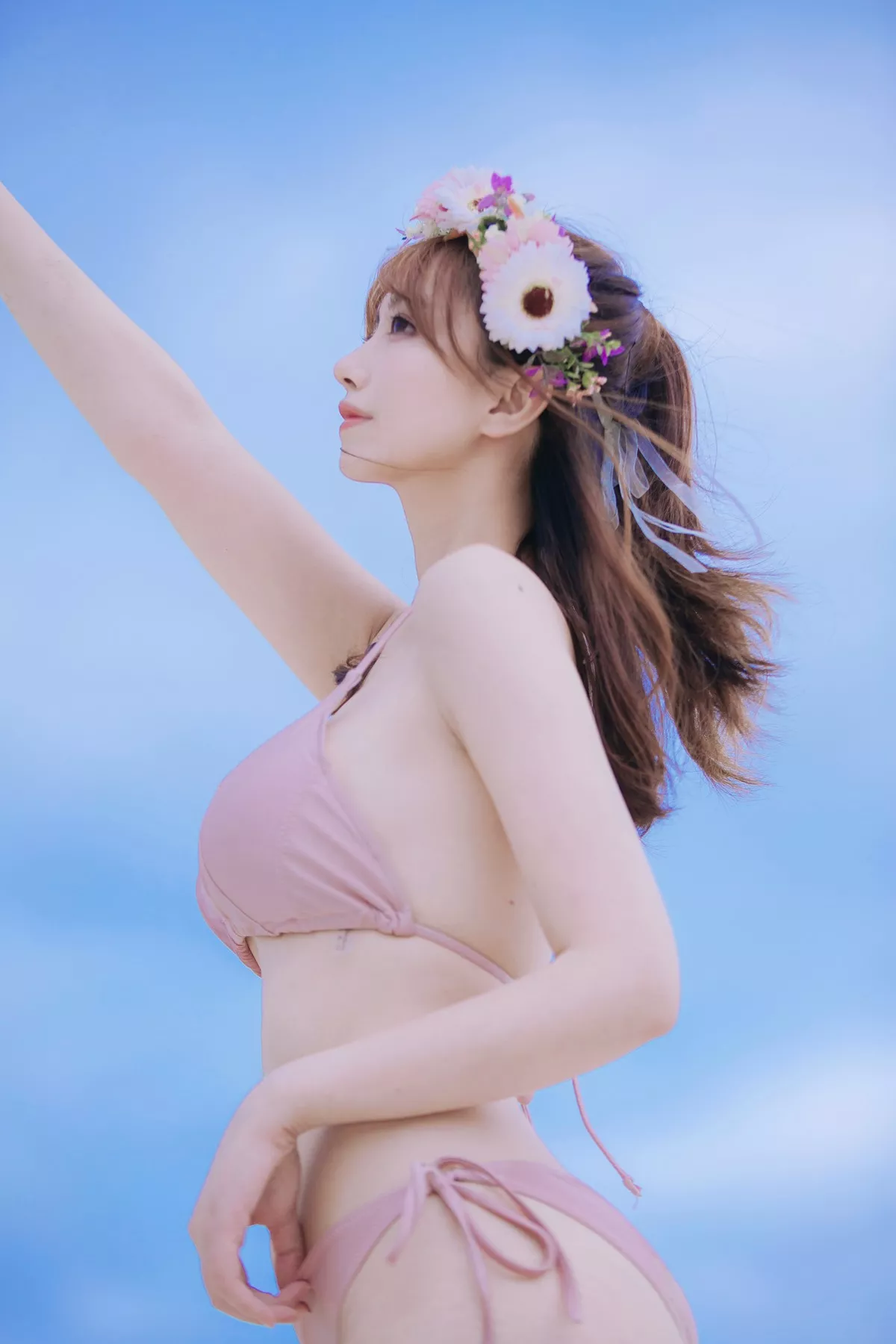 次元少女念雪ww白桃汽水主题户外沙滩性感粉色比基尼秀完美身材迷人诱惑写真42P