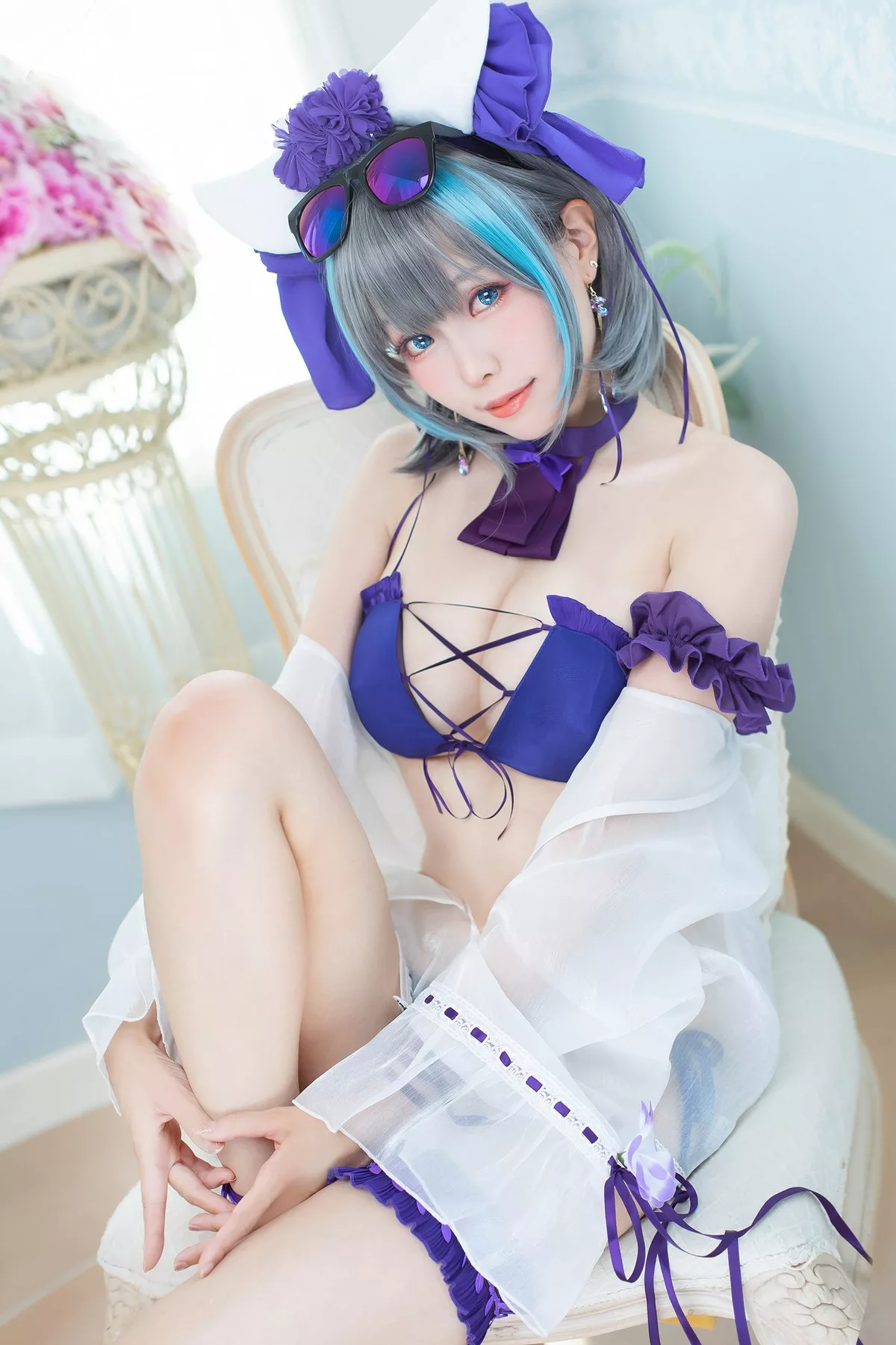 Coser妹子Ely_eee-Cheshire柴郡主题私房性感礼裙配白丝吊袜秀美腿诱惑写真70P