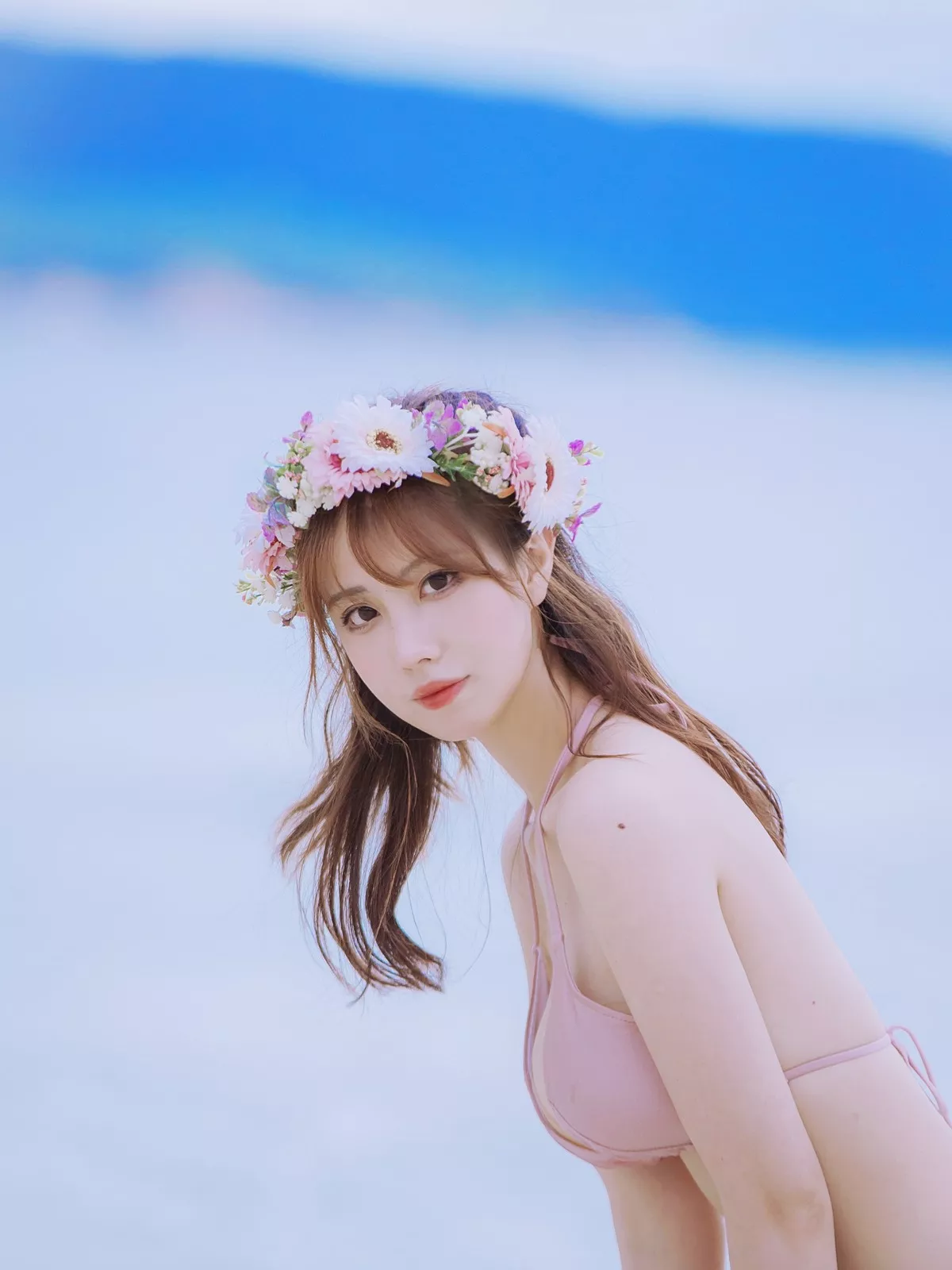 次元少女念雪ww白桃汽水主题户外沙滩性感粉色比基尼秀完美身材迷人诱惑写真42P