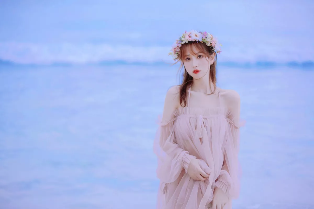 次元少女念雪ww白桃汽水主题户外沙滩性感粉色比基尼秀完美身材迷人诱惑写真42P