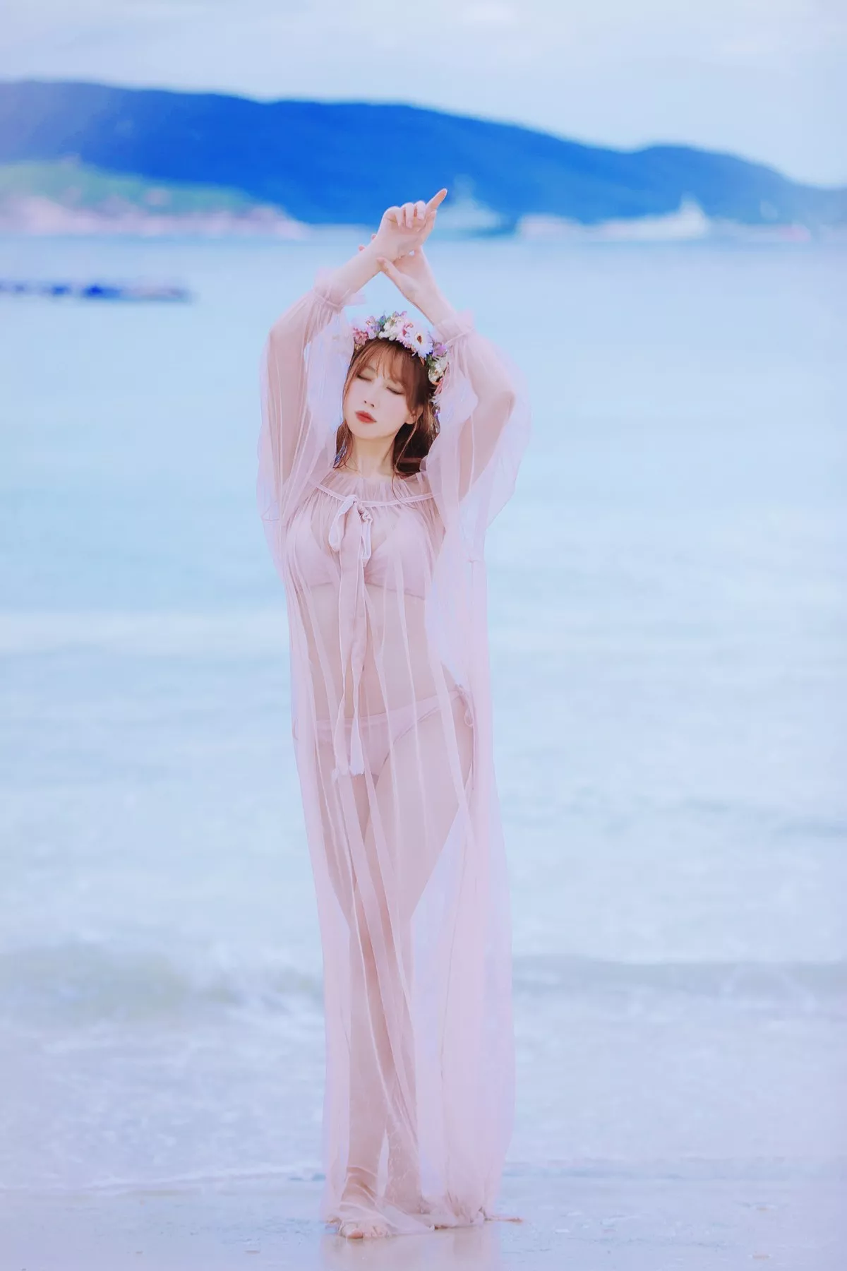 次元少女念雪ww白桃汽水主题户外沙滩性感粉色比基尼秀完美身材迷人诱惑写真42P