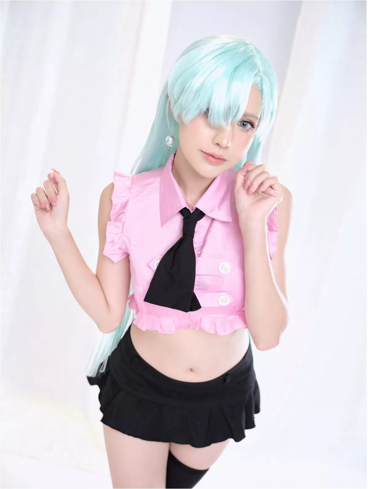 精美写真[PingPing]NO.017-Elizabeth Liones主题性感白色蕾丝内衣迷人诱惑写真46P