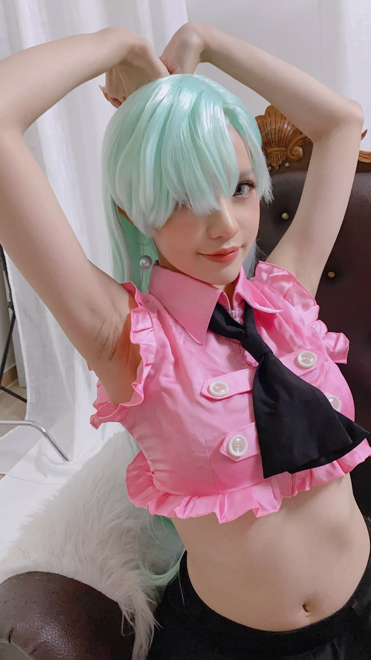 精美写真[PingPing]NO.017-Elizabeth Liones主题性感白色蕾丝内衣迷人诱惑写真46P