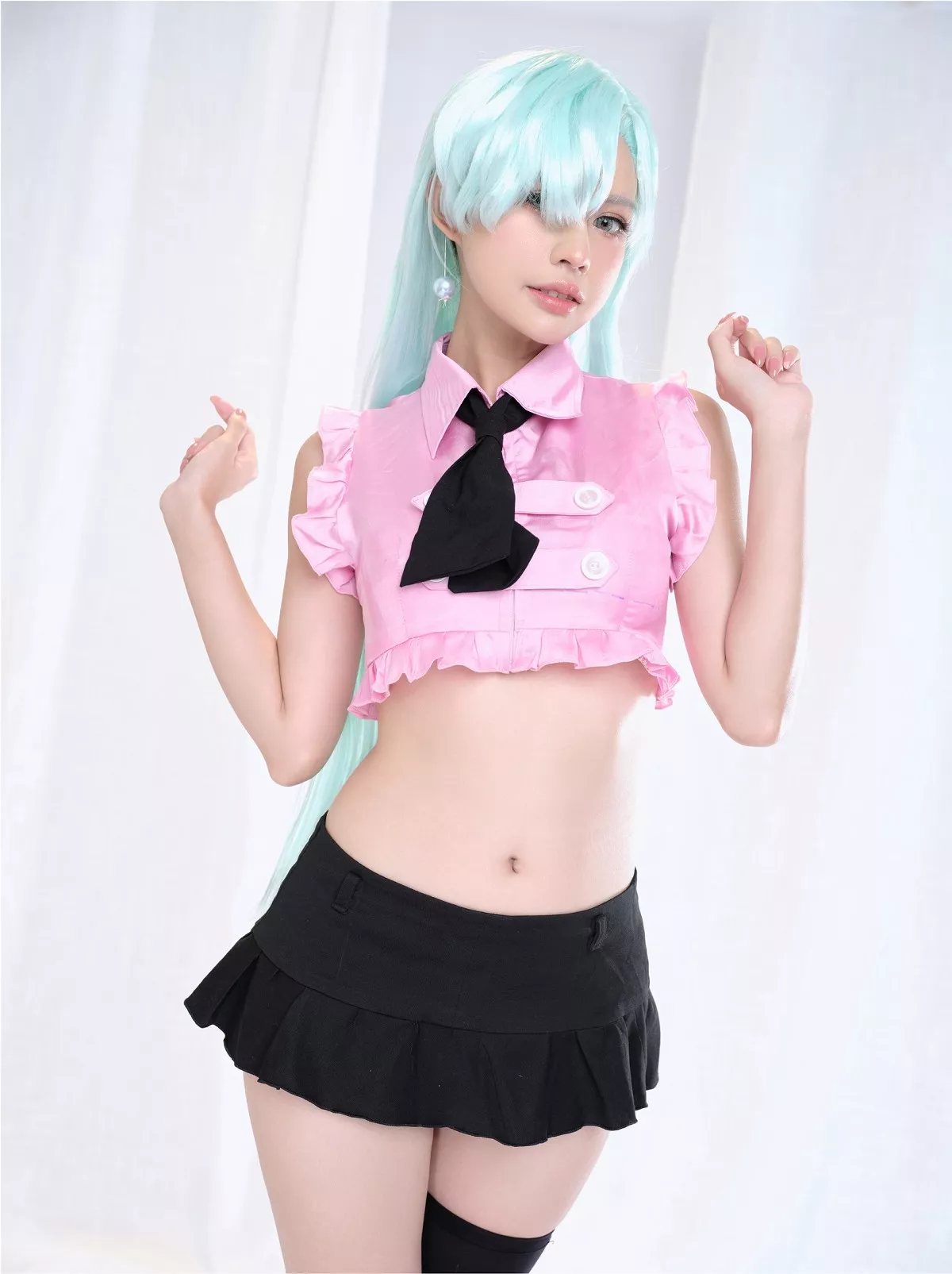 精美写真[PingPing]NO.017-Elizabeth Liones主题性感白色蕾丝内衣迷人诱惑写真46P