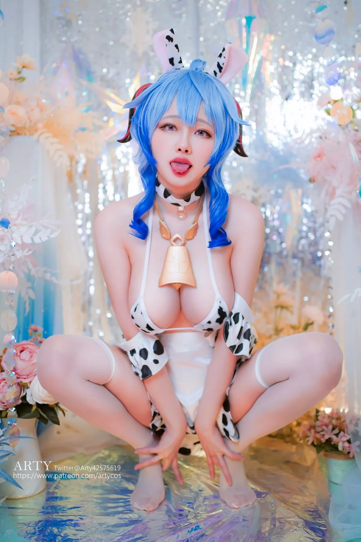 Coser妹子Arty Huang-Genshin Ganyu主题私房性感紫色连体衣秀丰满身材诱惑写真57P