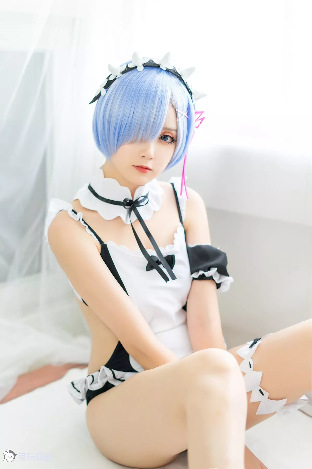 Coser美女Akisoso秋楚楚蕾姆夏日泳装主题私房性感连体泳装秀完美身材诱惑写真46P