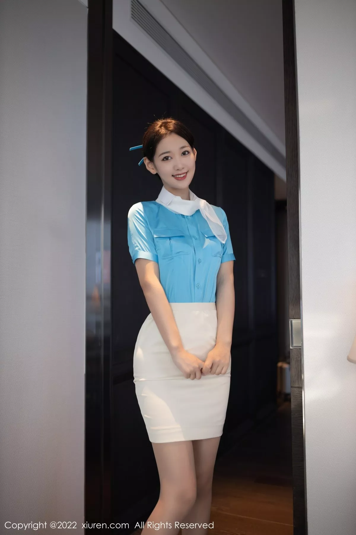 XiuRen第5510期_模特唐安琪空姐角色扮演性感白色蕾丝内衣配原色丝袜诱惑写真100P