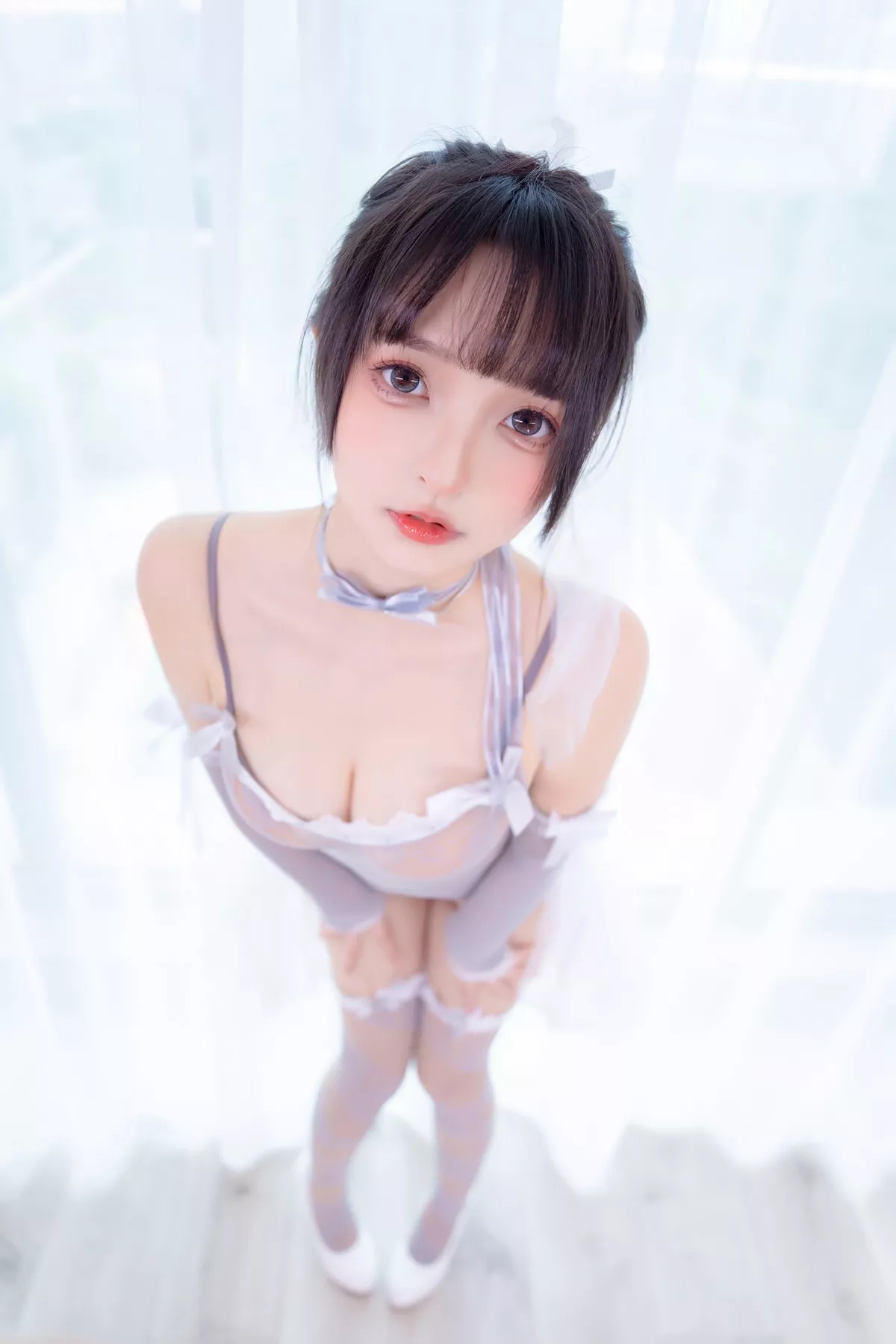 萝莉美女神楽板真冬意乱情迷主题性感灰色薄透连体内衣配超薄肉丝完美诱惑写真75P