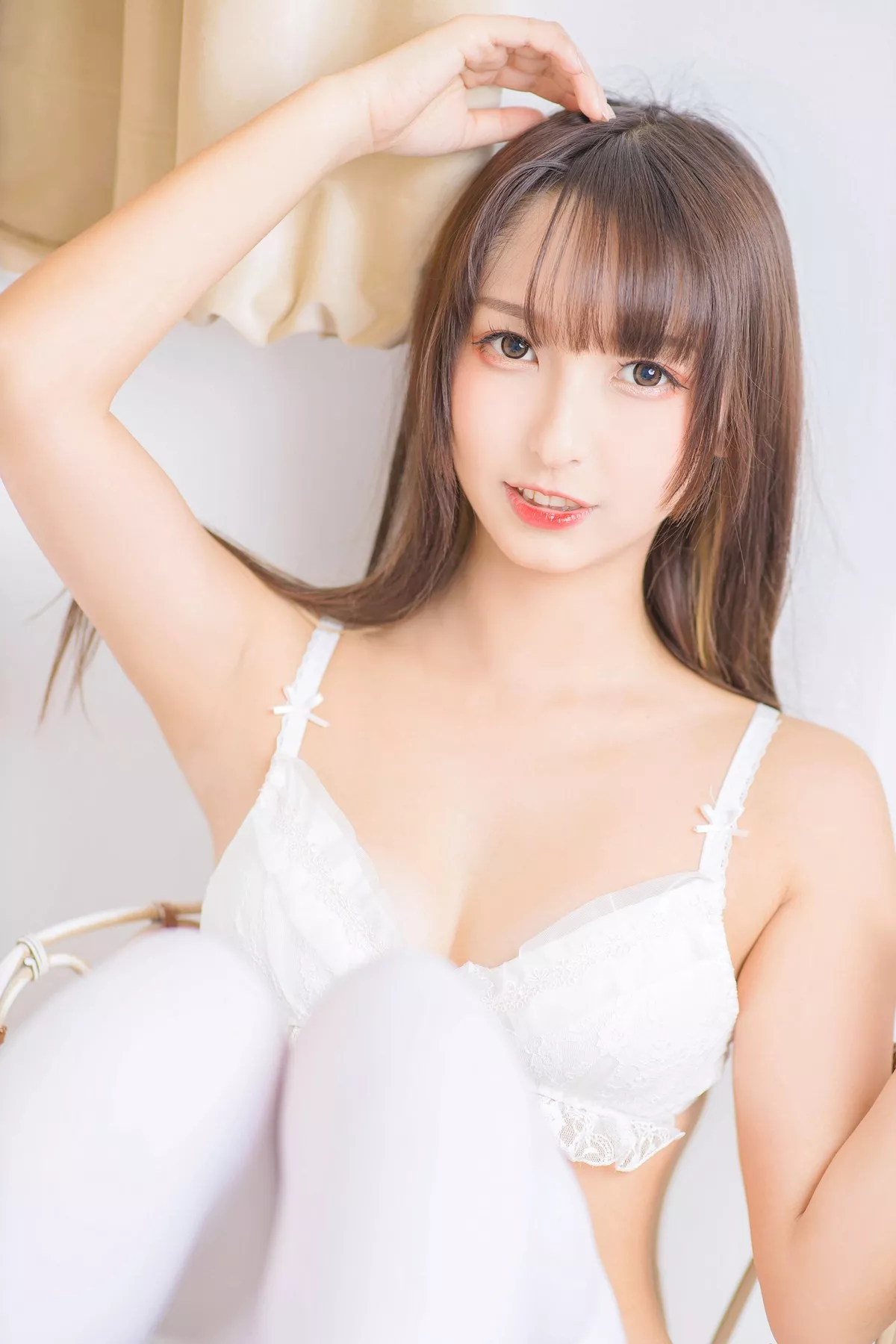 萝莉美女神楽板真冬猫脚女仆主题性感薄透睡衣露白色蕾丝内衣完美诱惑写真150P