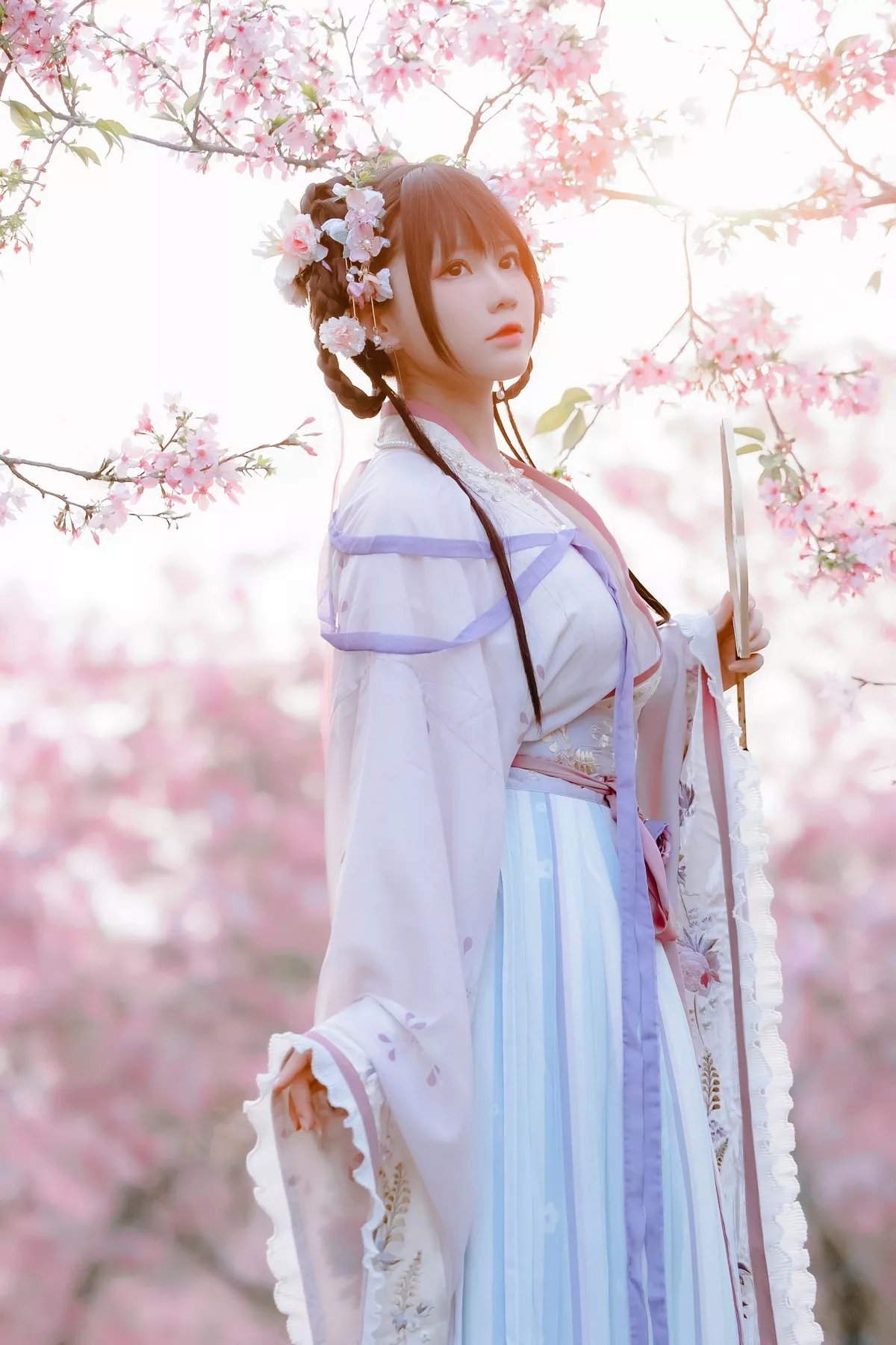 网络美女Nyako喵子花神祈愿主题户外樱花树下性感古典服饰靓丽迷人写真52P