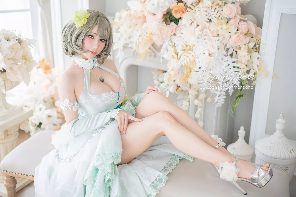 Coser美女雨波_HaneAme偶像大师主题私房性感低胸礼服秀傲人豪乳诱惑写真41P