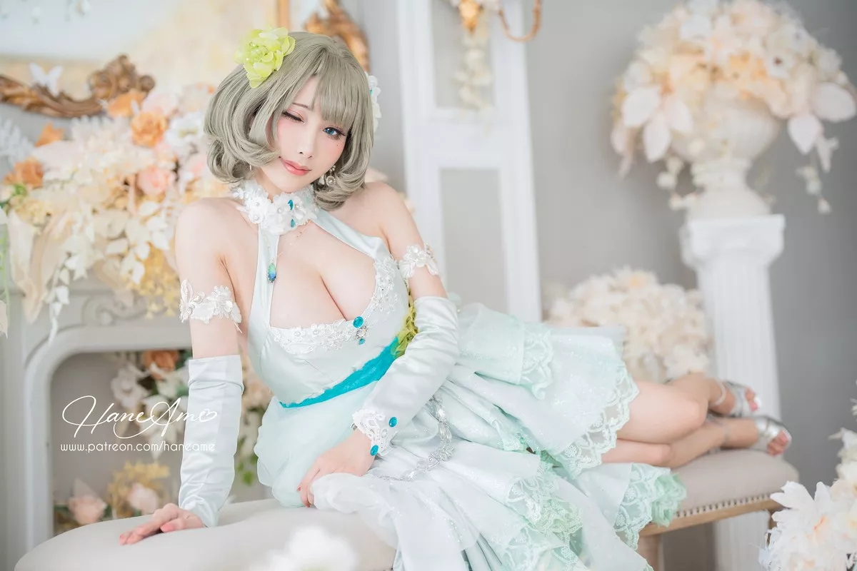 Coser美女雨波_HaneAme偶像大师主题私房性感低胸礼服秀傲人豪乳诱惑写真41P